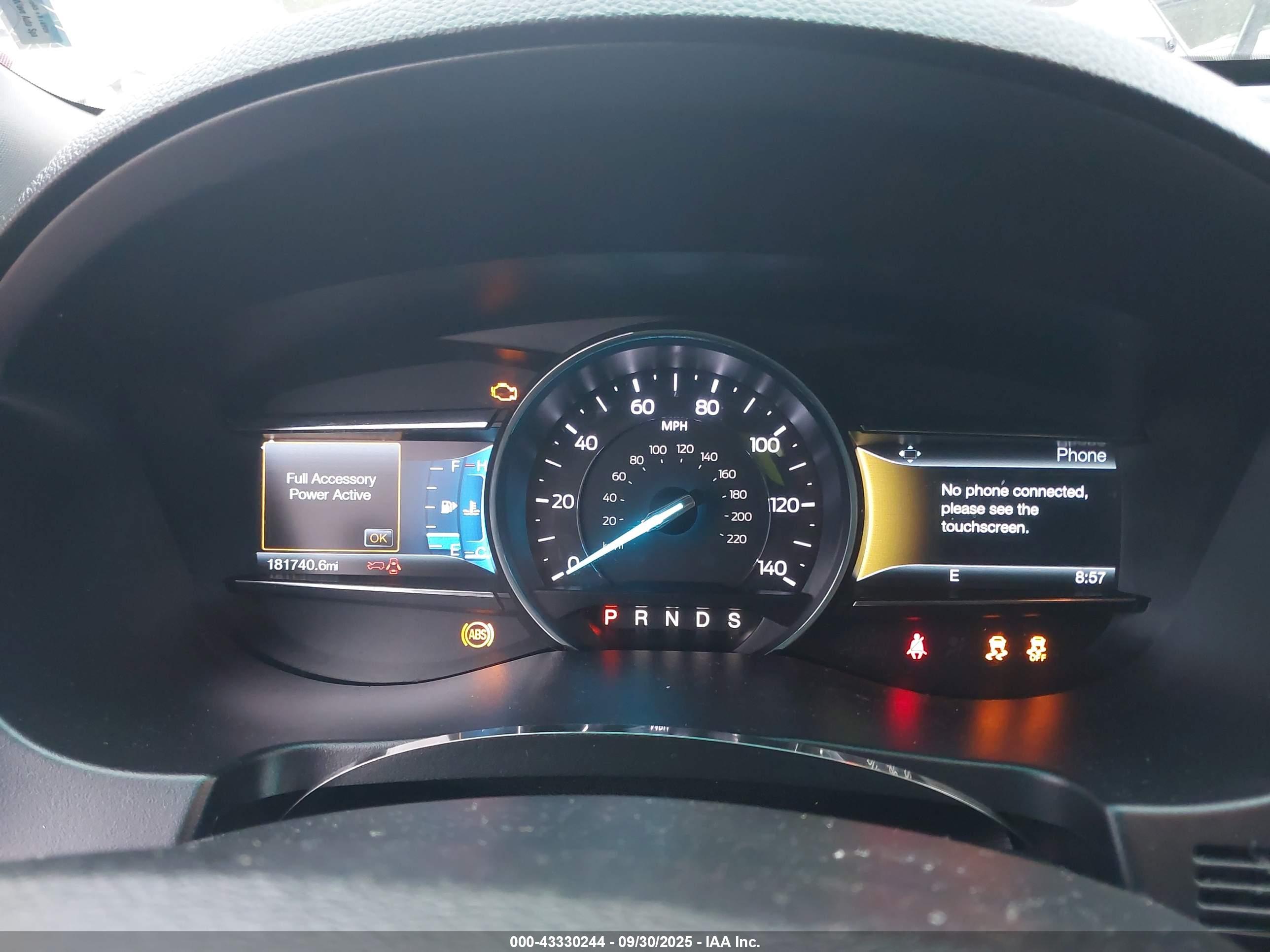 FORD EXPLORER image 7
