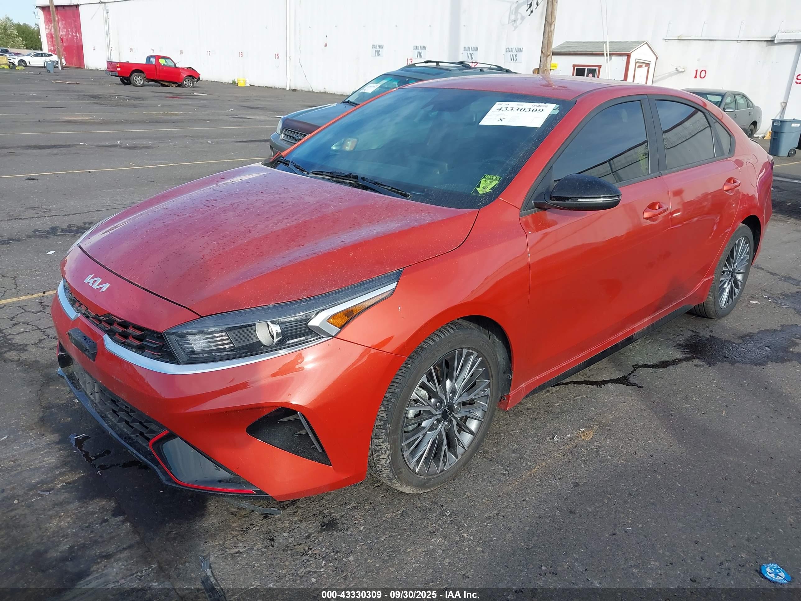 KIA FORTE image 2