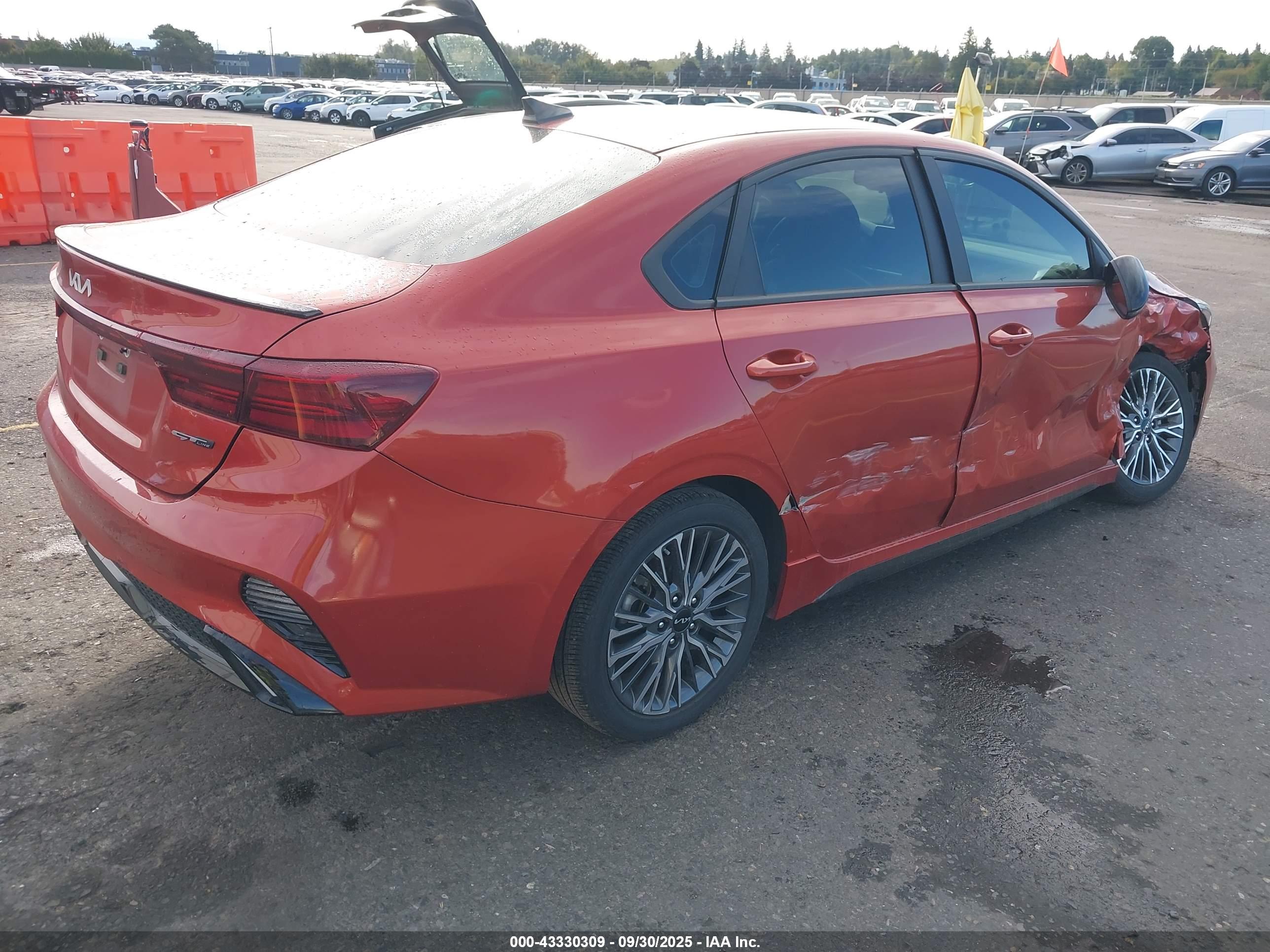 KIA FORTE image 4