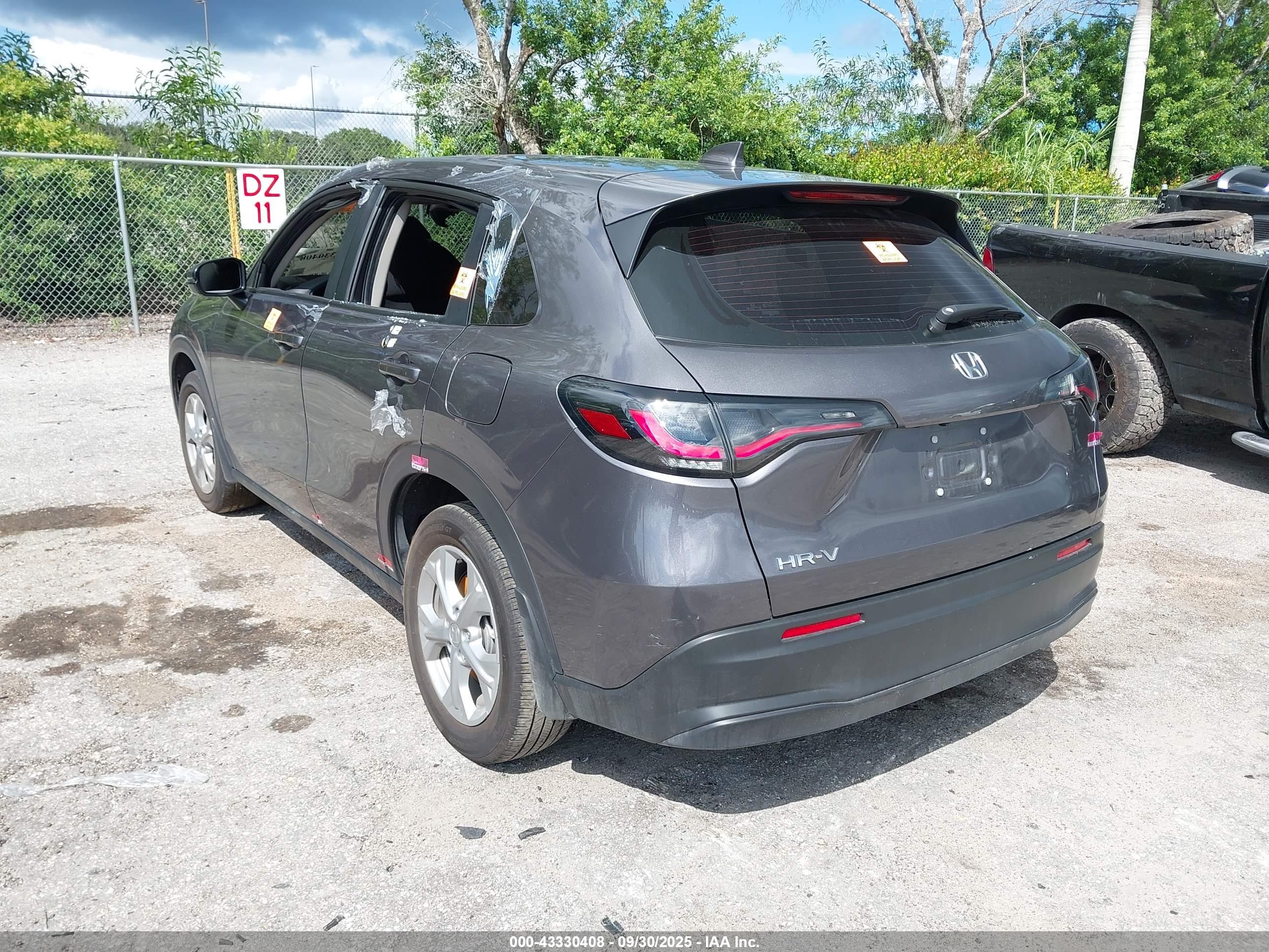 HONDA HR-V image 3