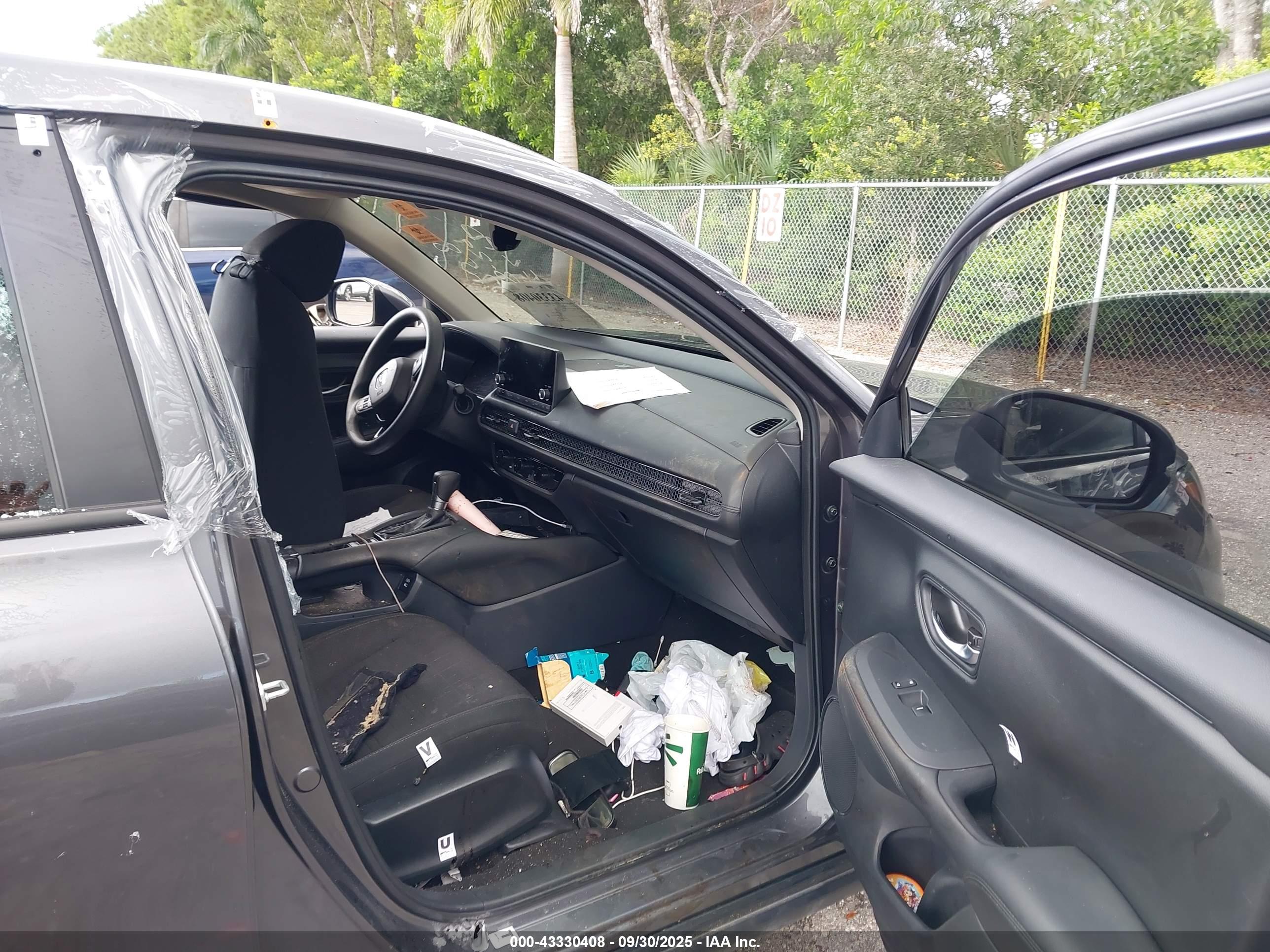 HONDA HR-V image 5