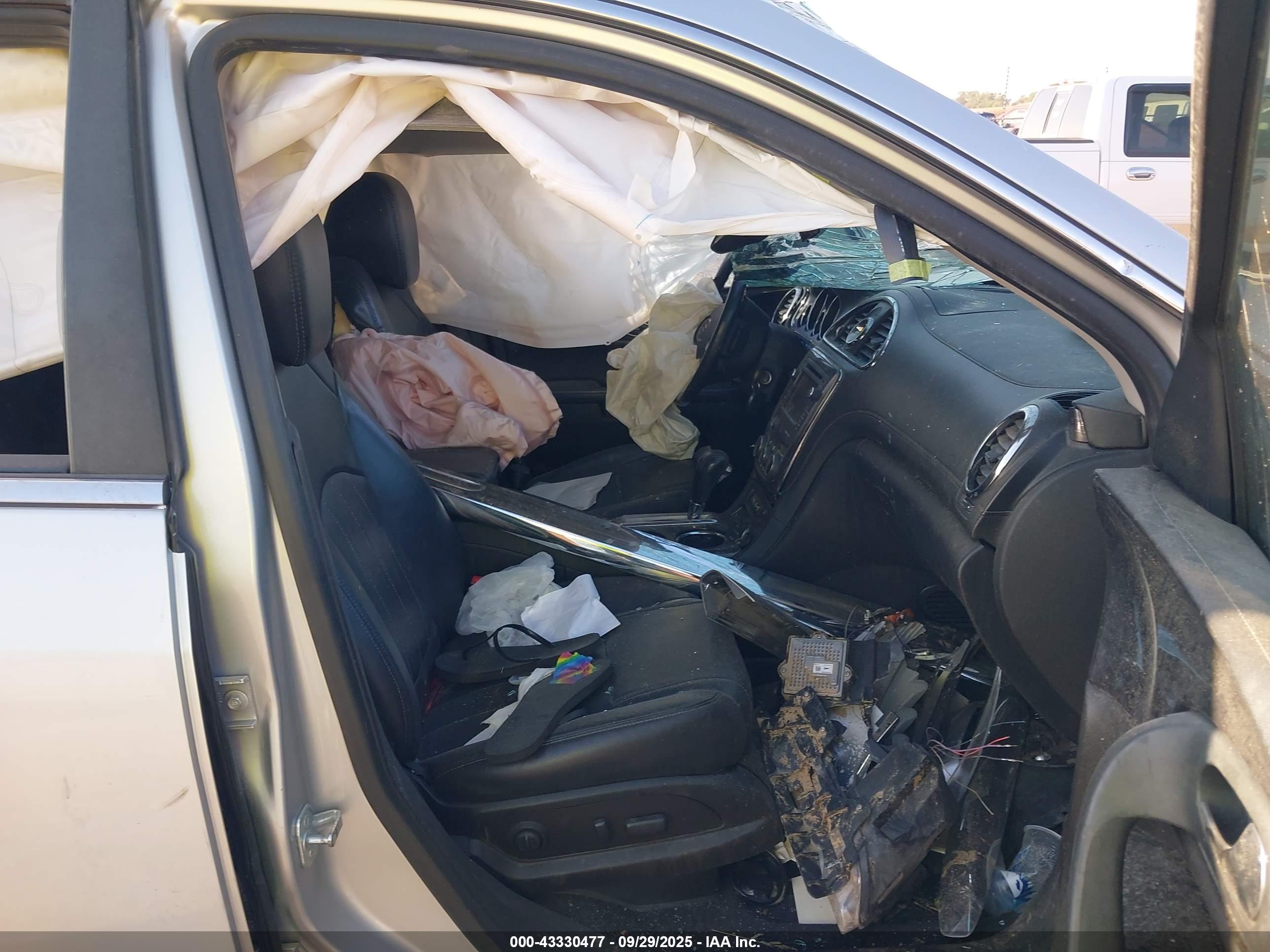 BUICK ENCLAVE image 5