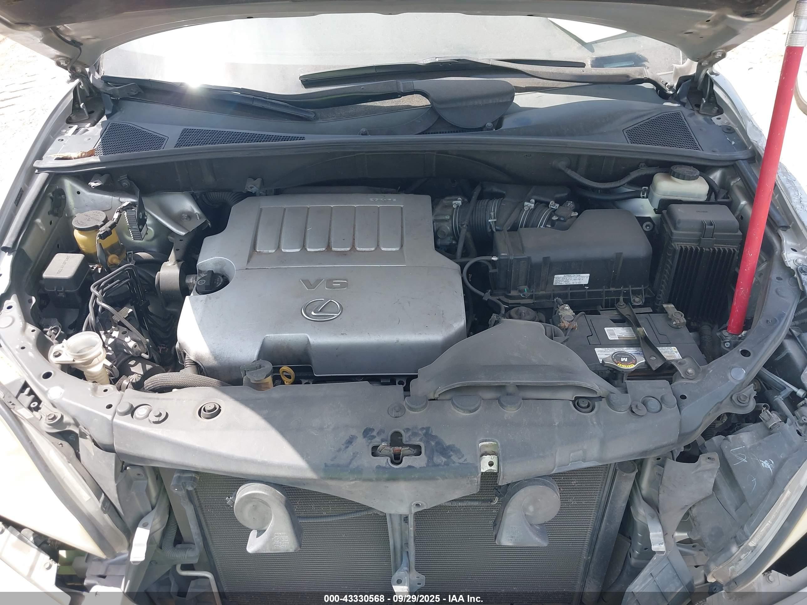 LEXUS RX image 10