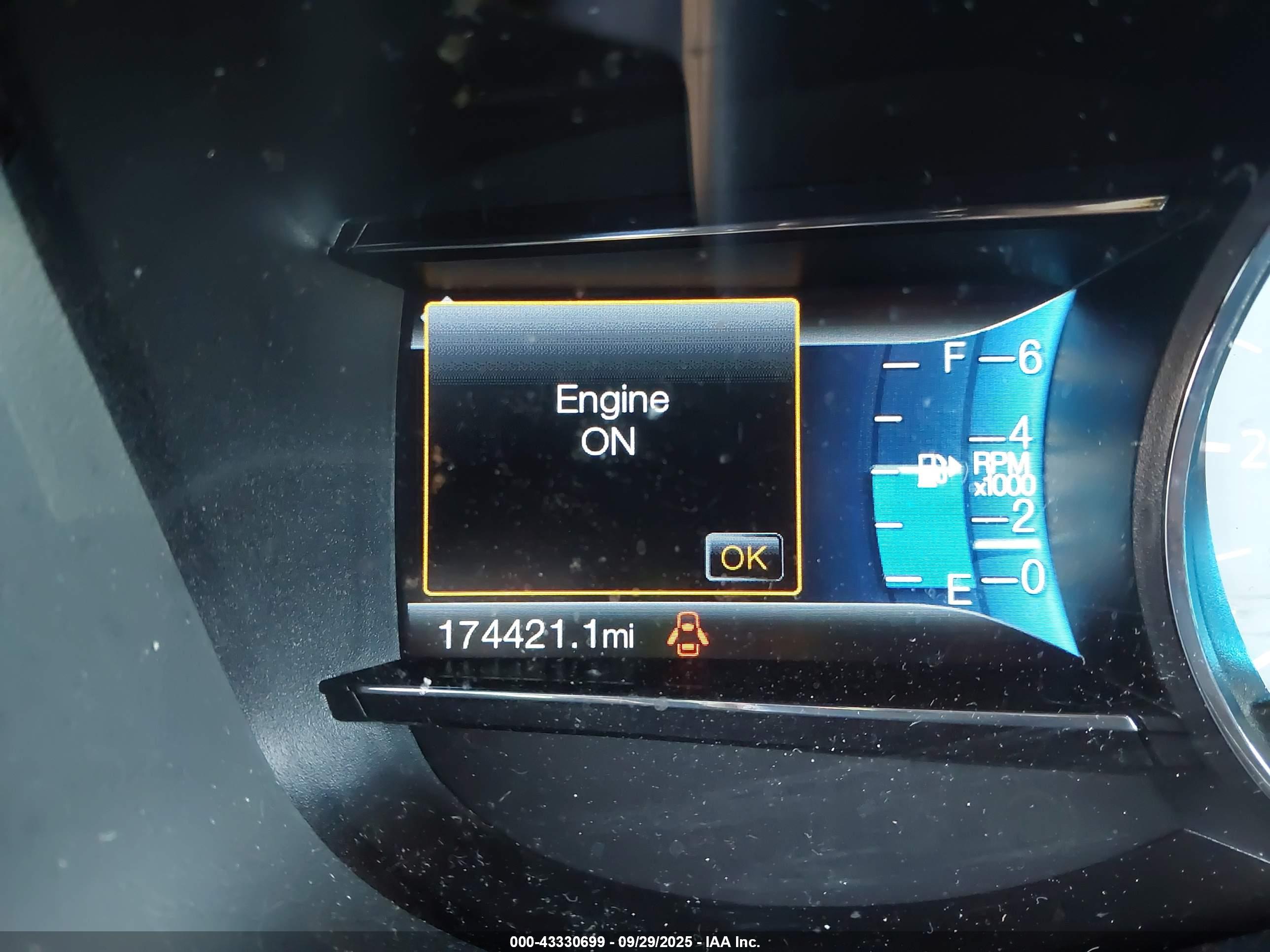 FORD EXPLORER image 7