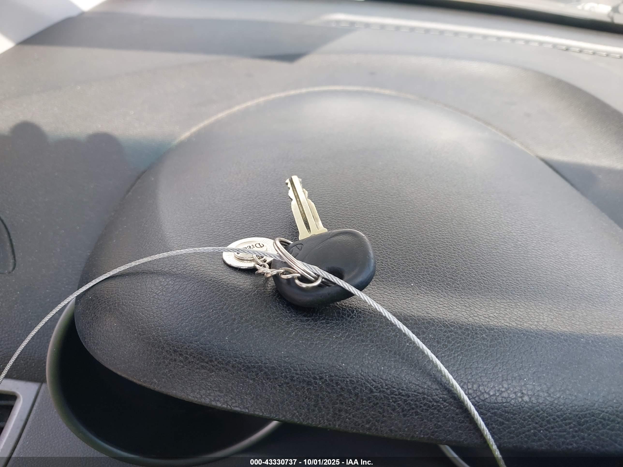 HYUNDAI ELANTRA image 11