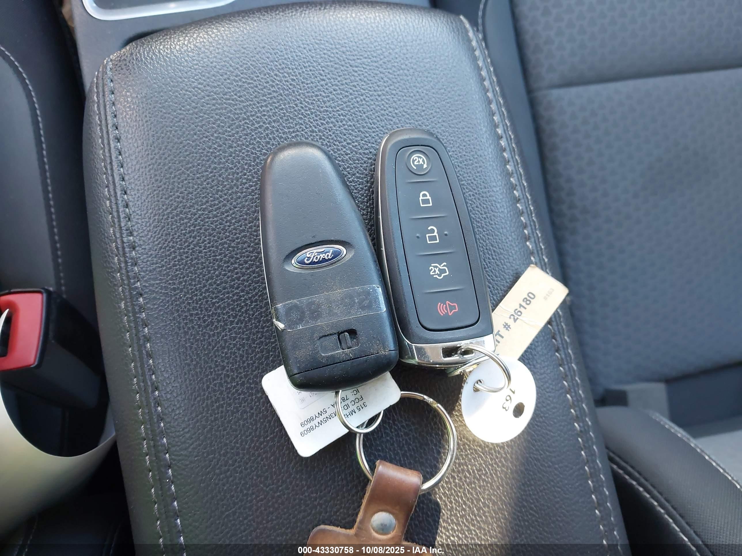 FORD ESCAPE image 11