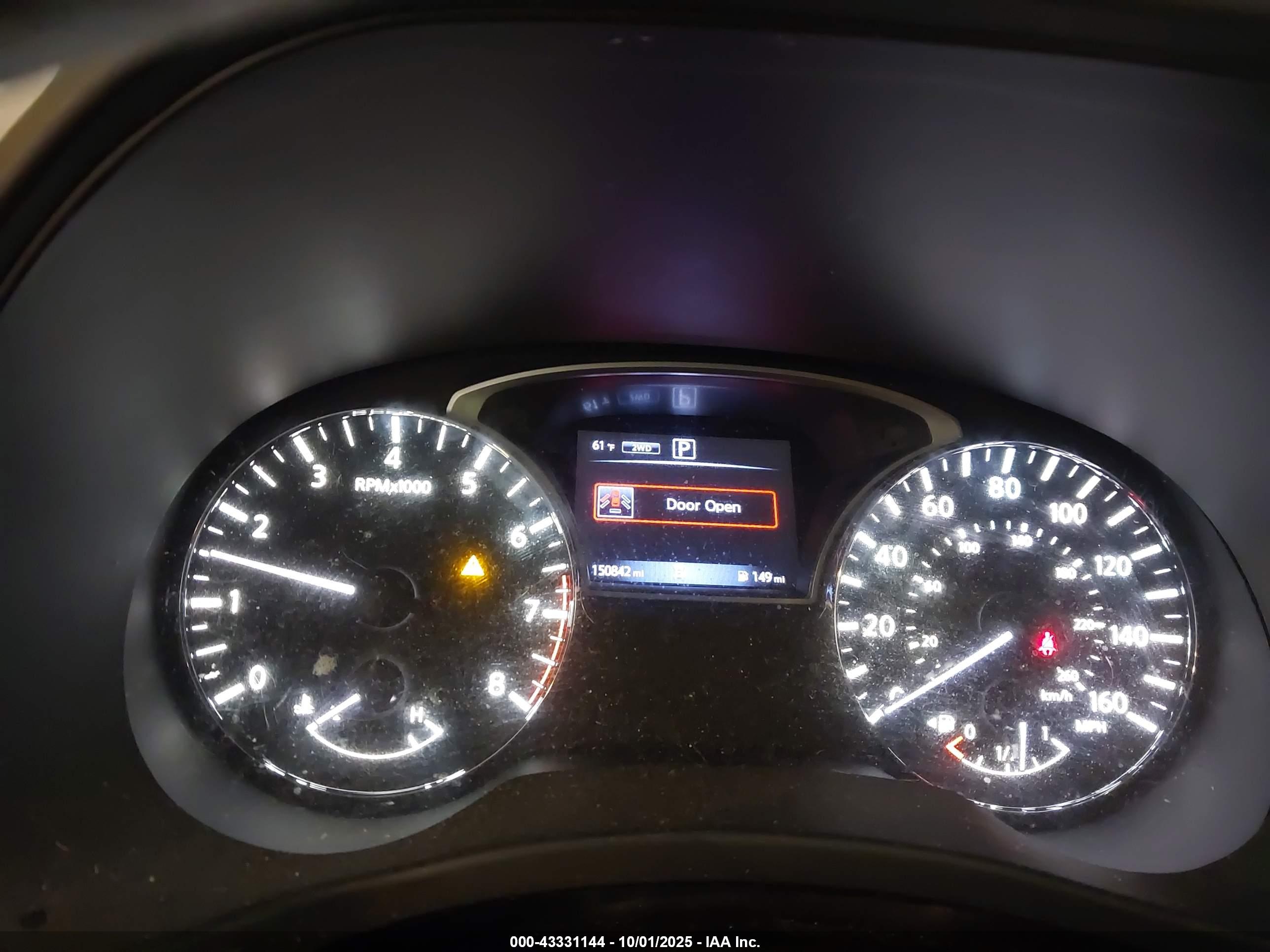 NISSAN PATHFINDER image 7