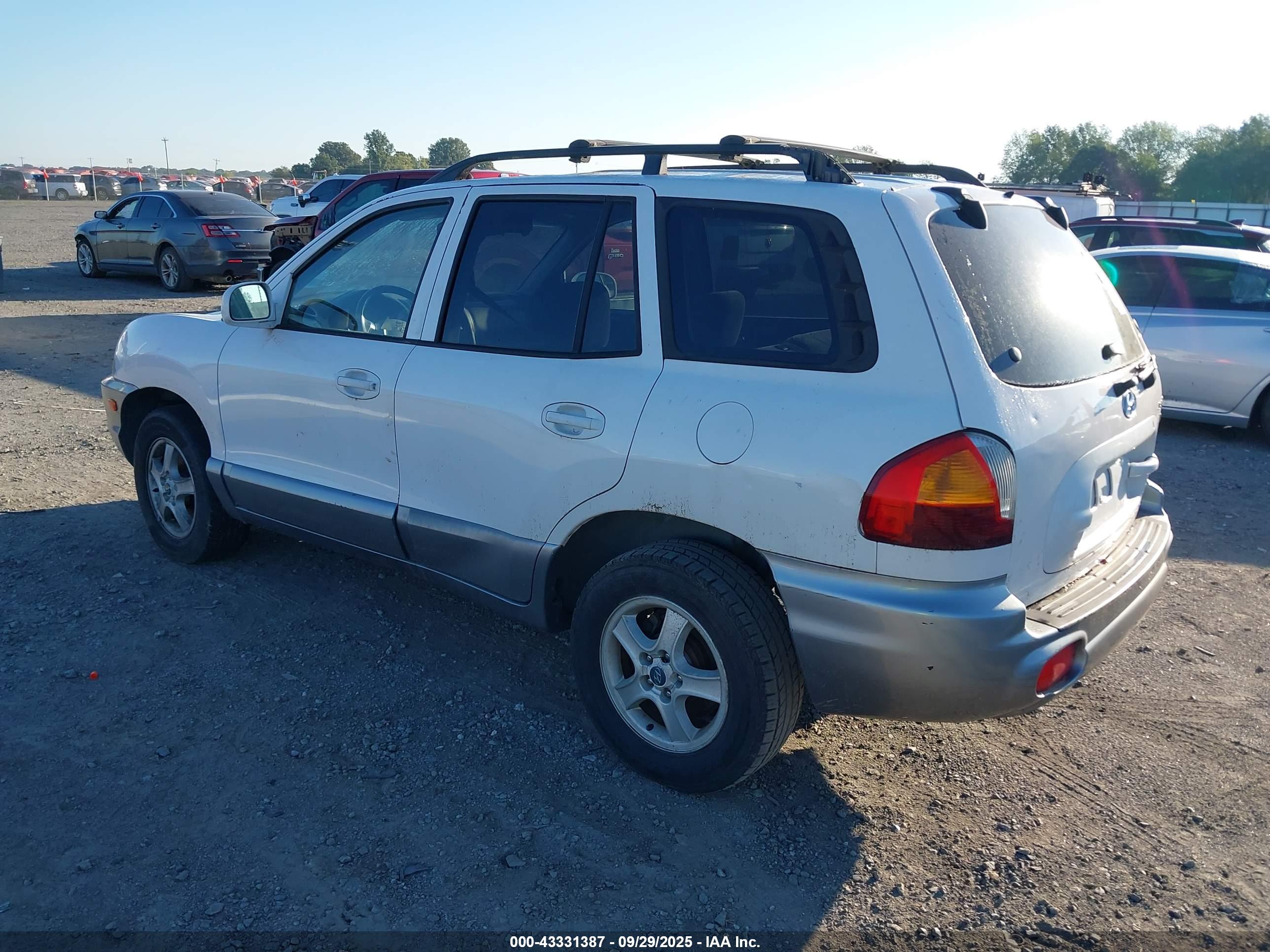 HYUNDAI SANTA image 3