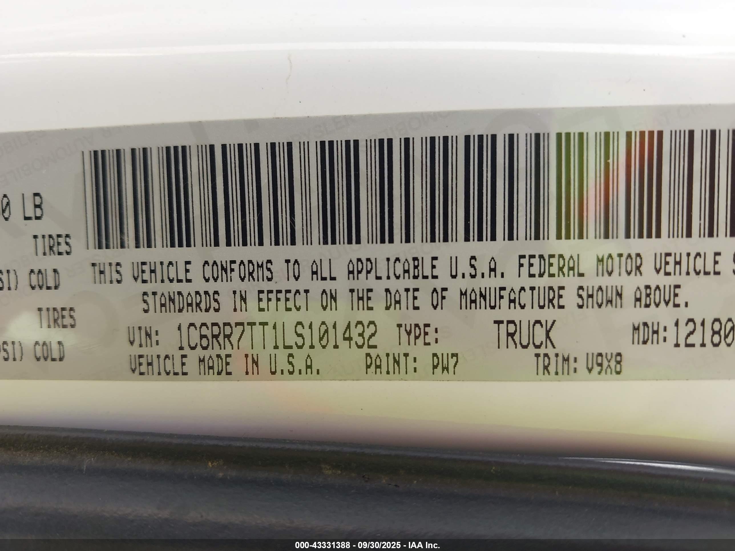 RAM 1500 image 9