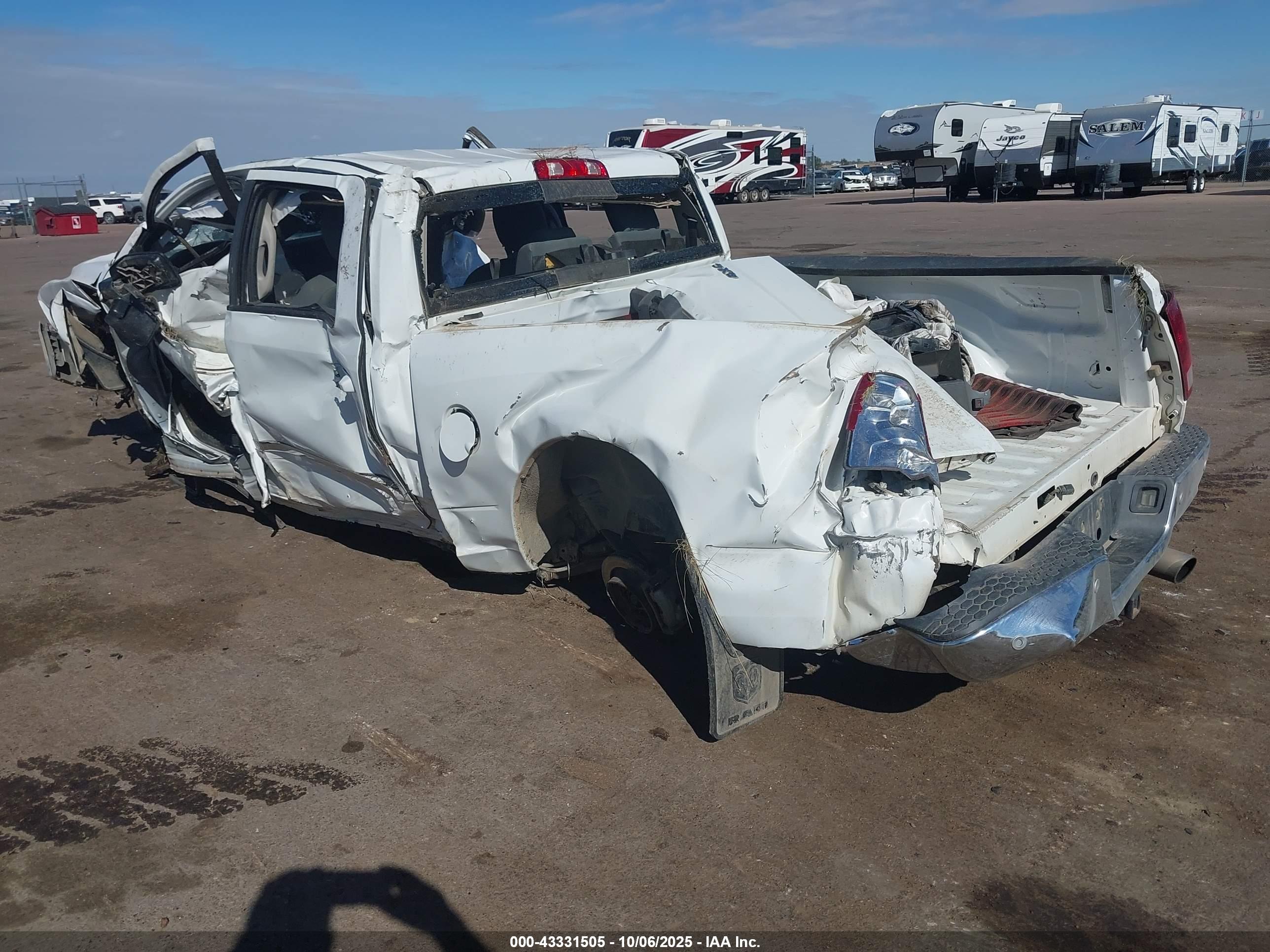 RAM 1500 image 3