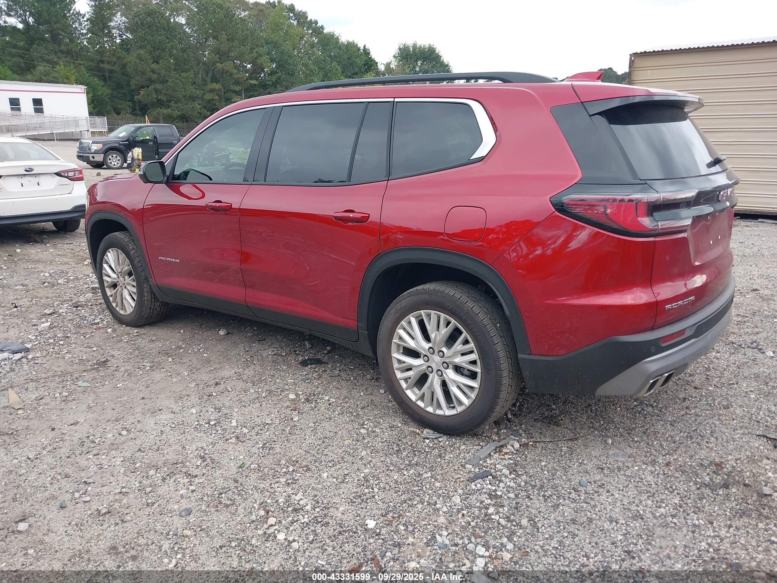 GMC ACADIA image 3