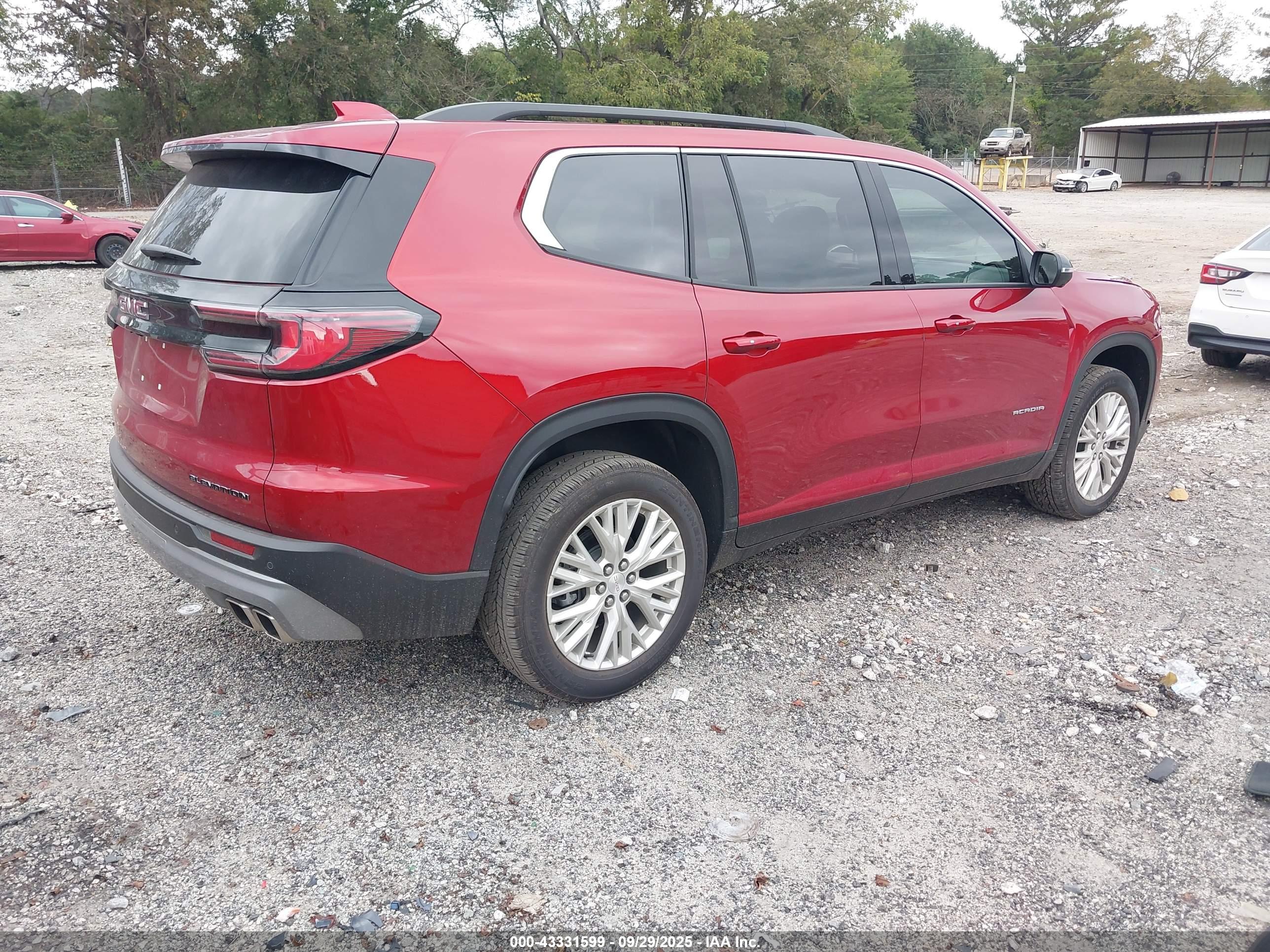 GMC ACADIA image 4