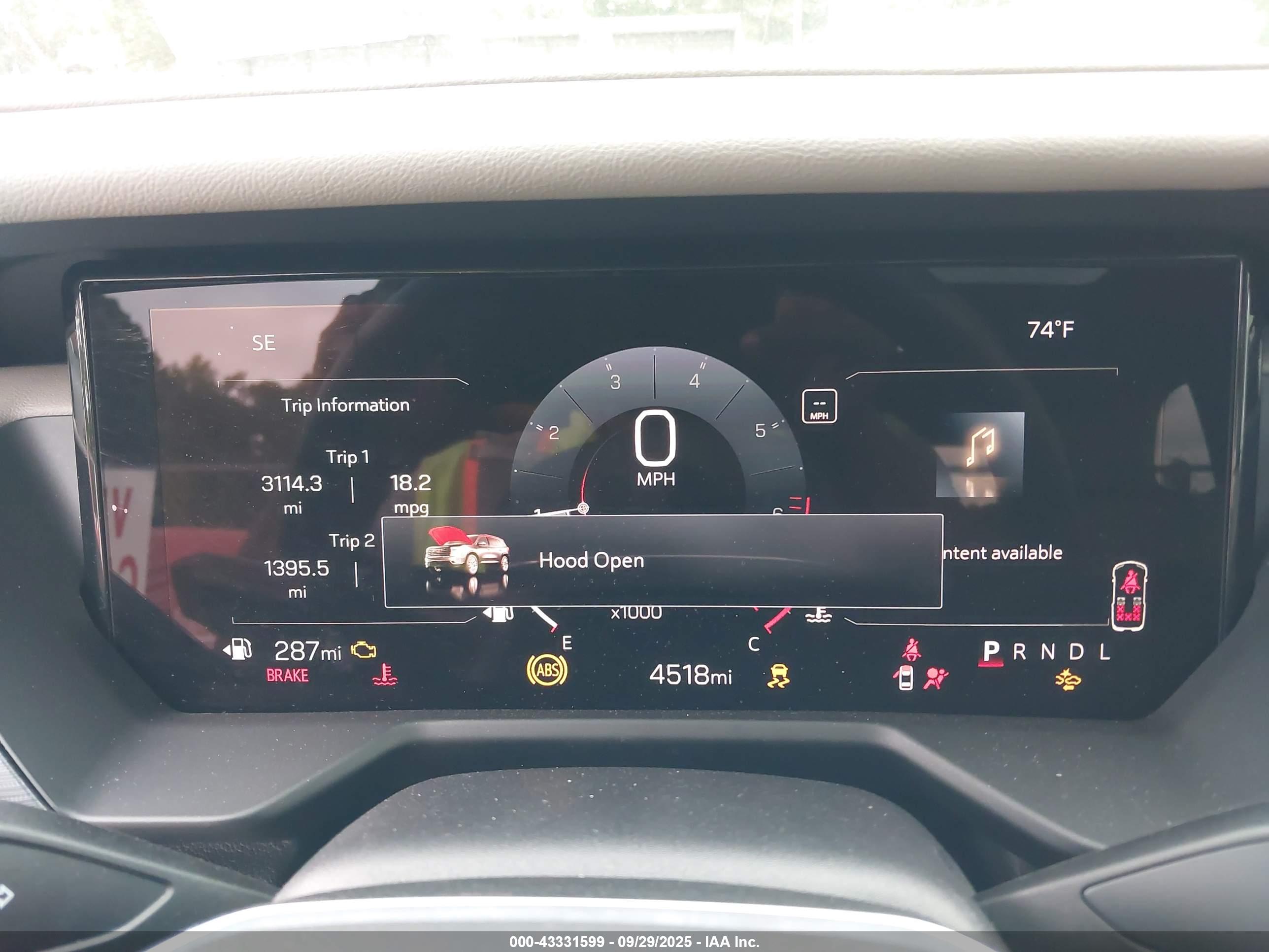 GMC ACADIA image 7