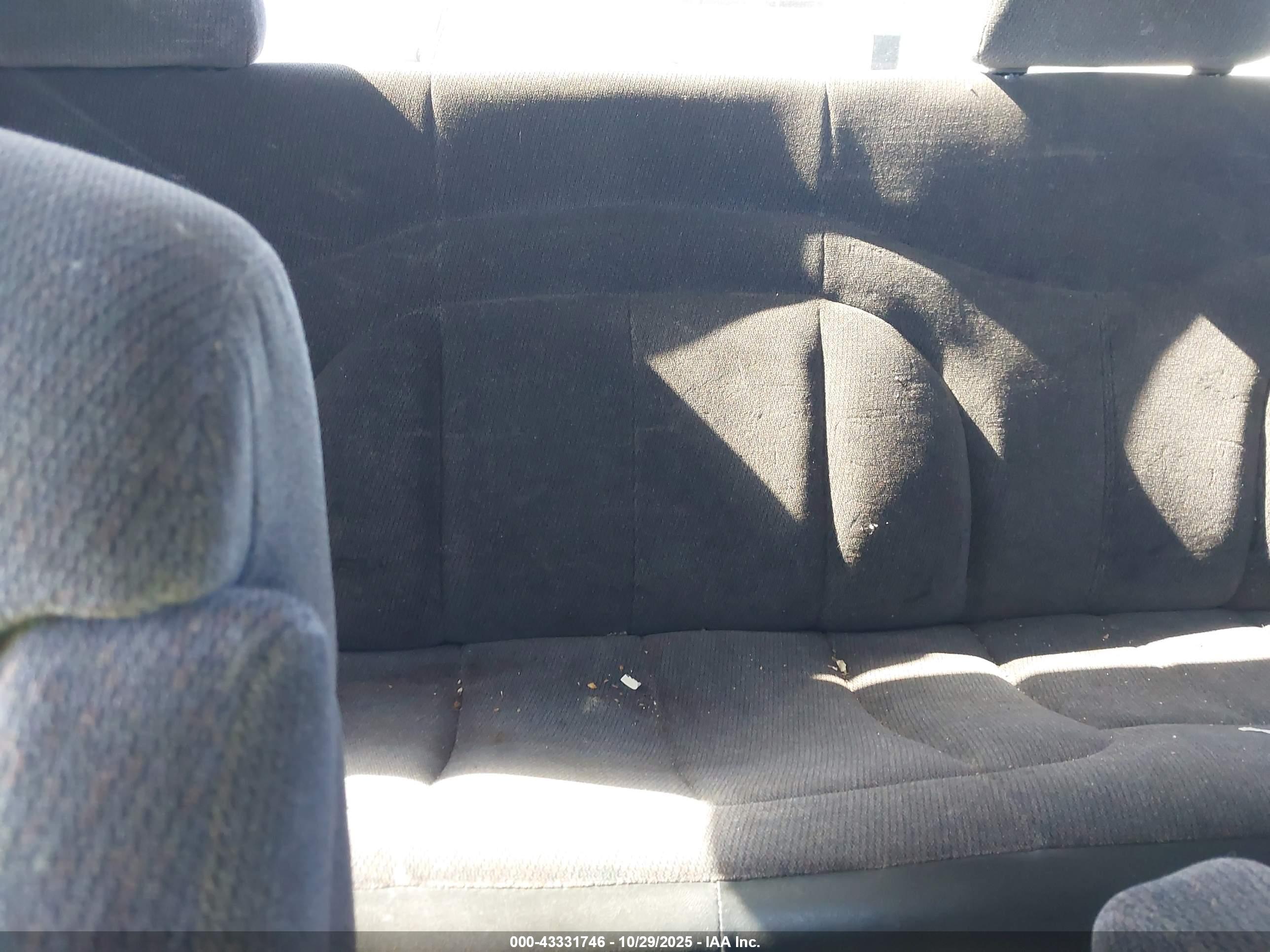 GMC SIERRA image 8