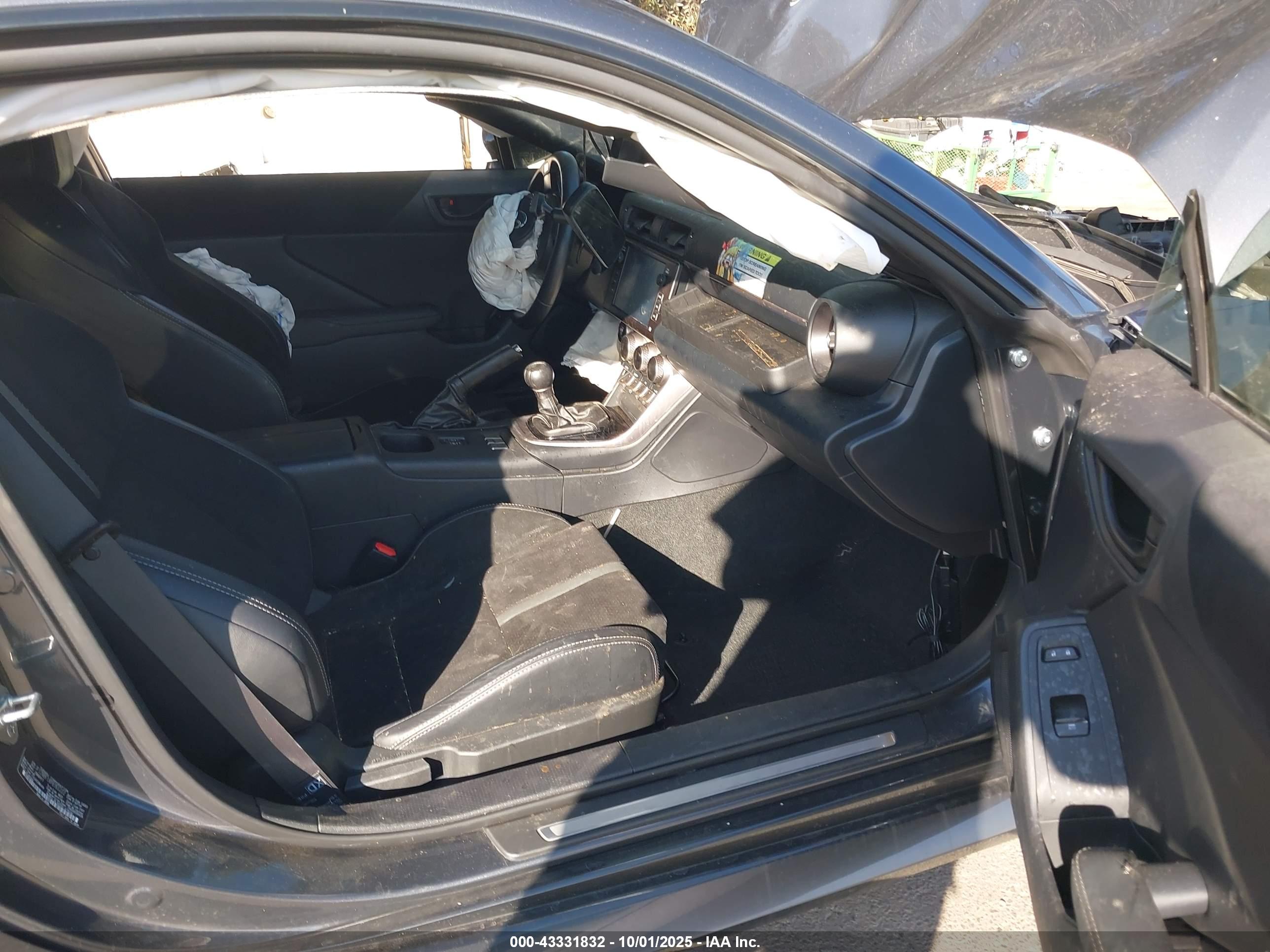 TOYOTA GR86 image 5