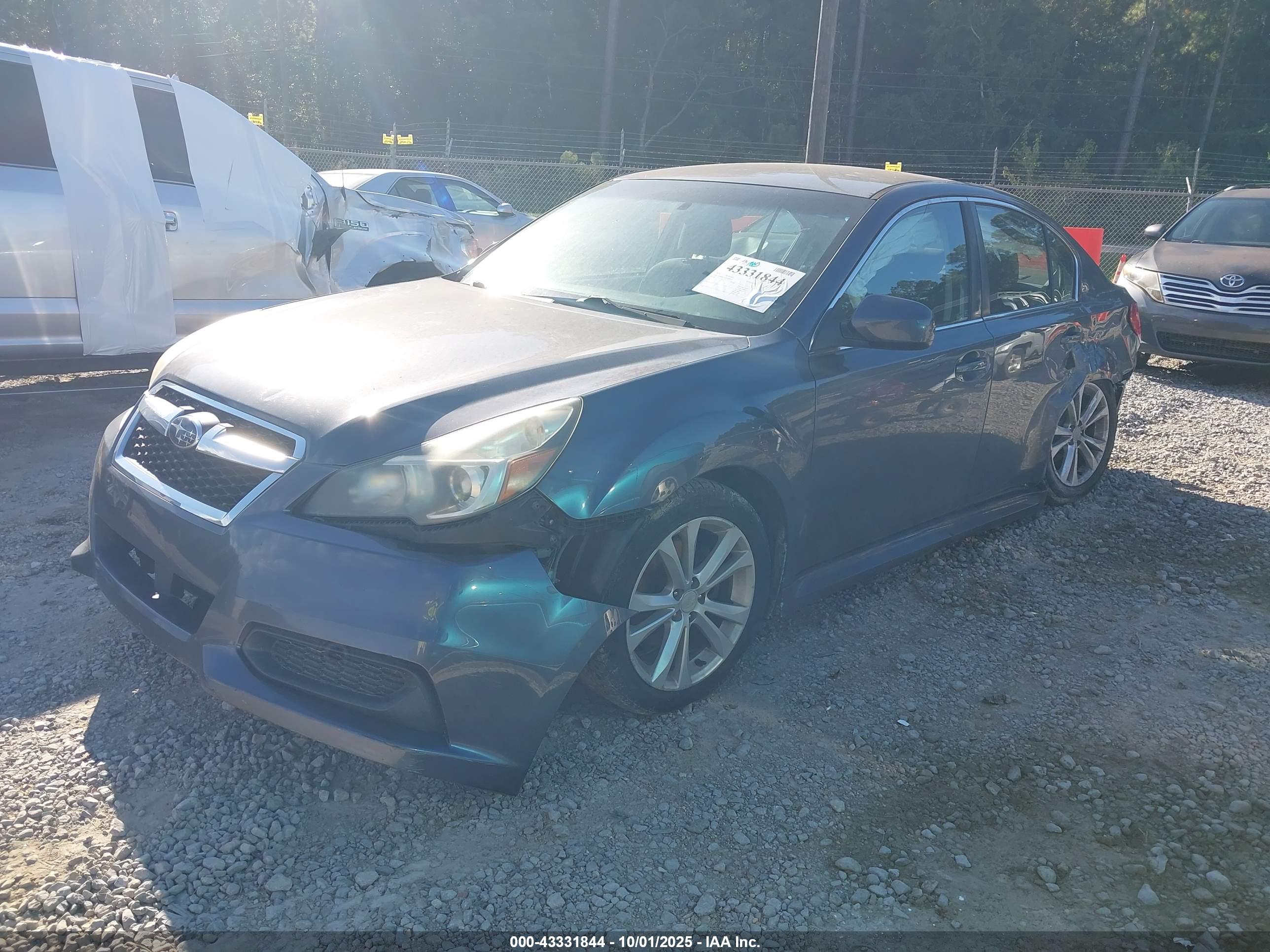 SUBARU LEGACY image 2