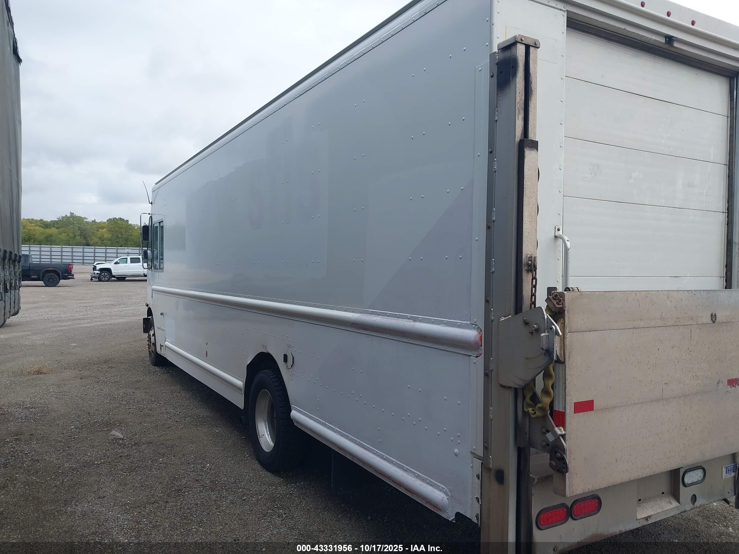 FORD F-59 image 3