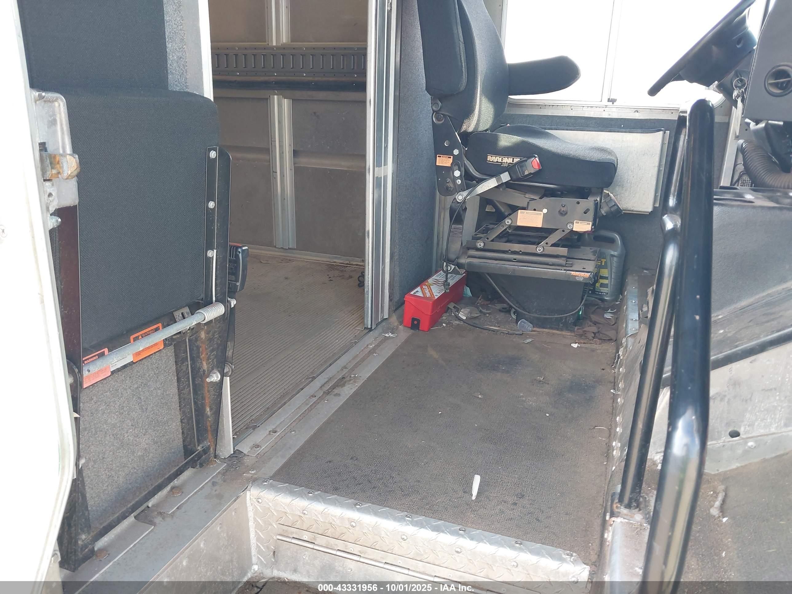 FORD F-59 image 7