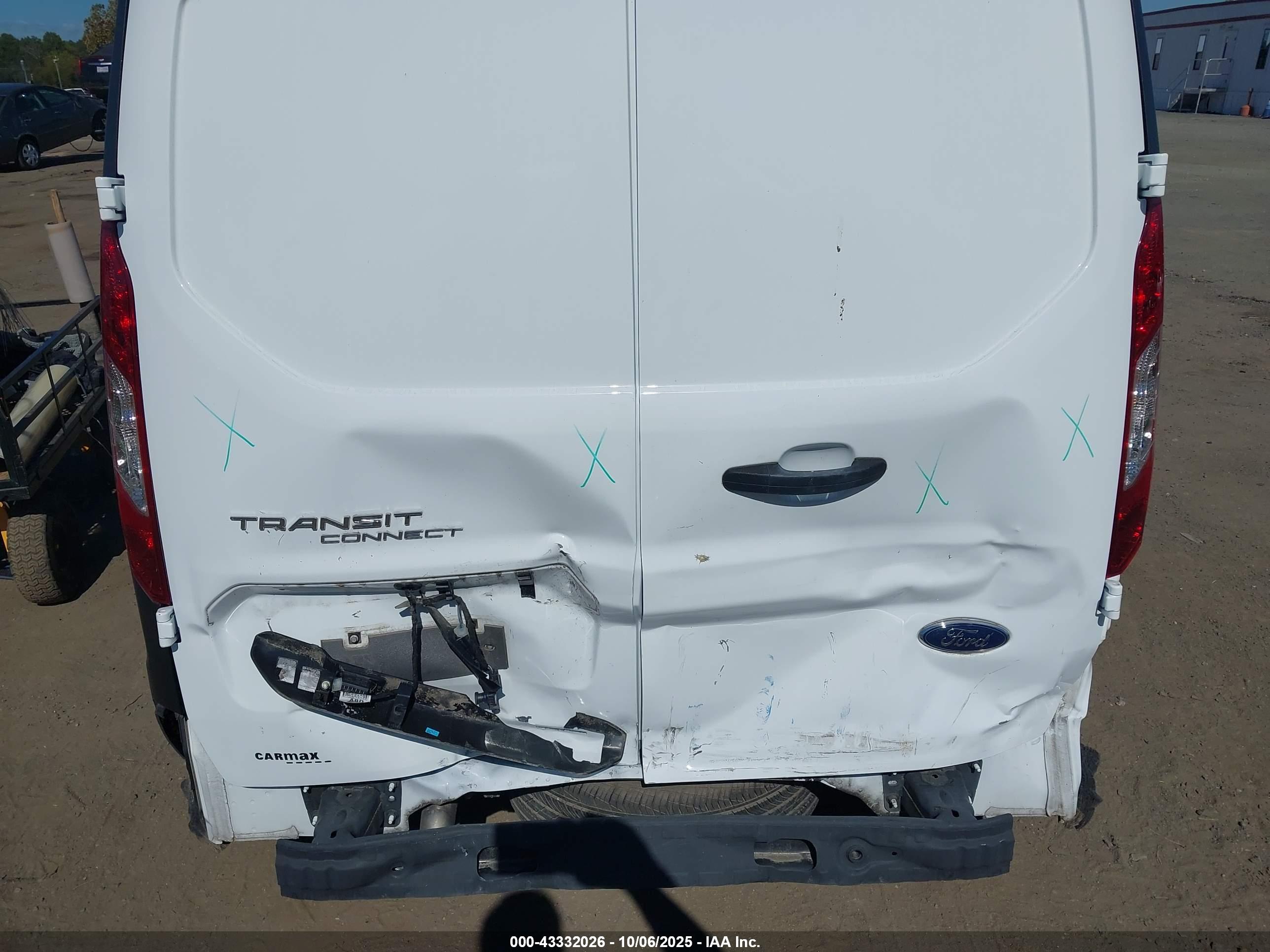 FORD TRANSIT image 6