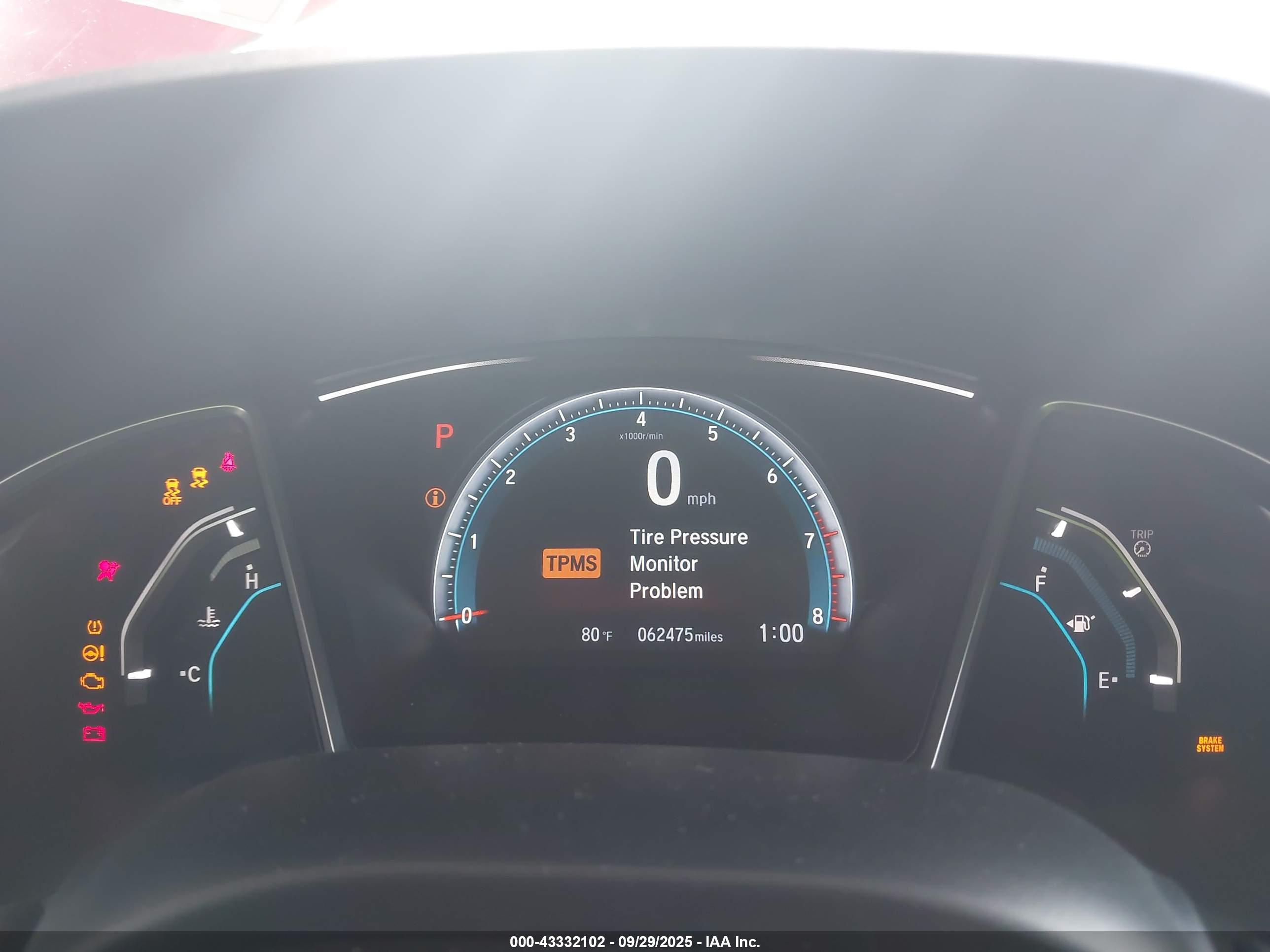 HONDA CIVIC image 7