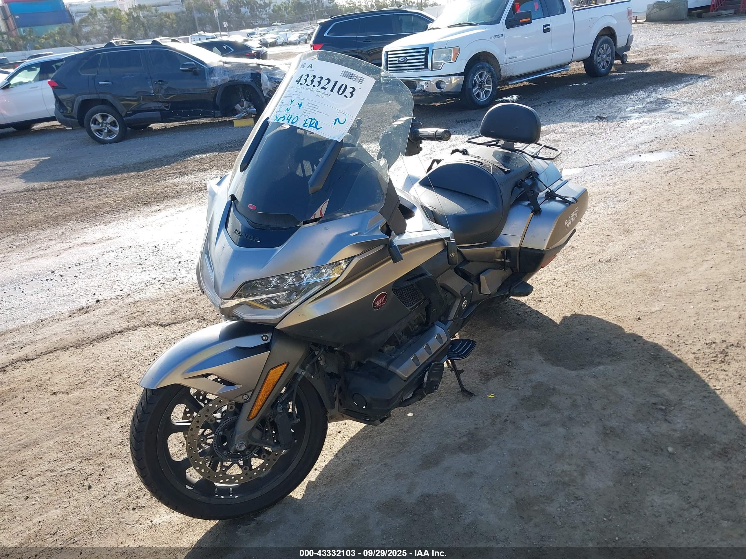 HONDA GL1800 image 2