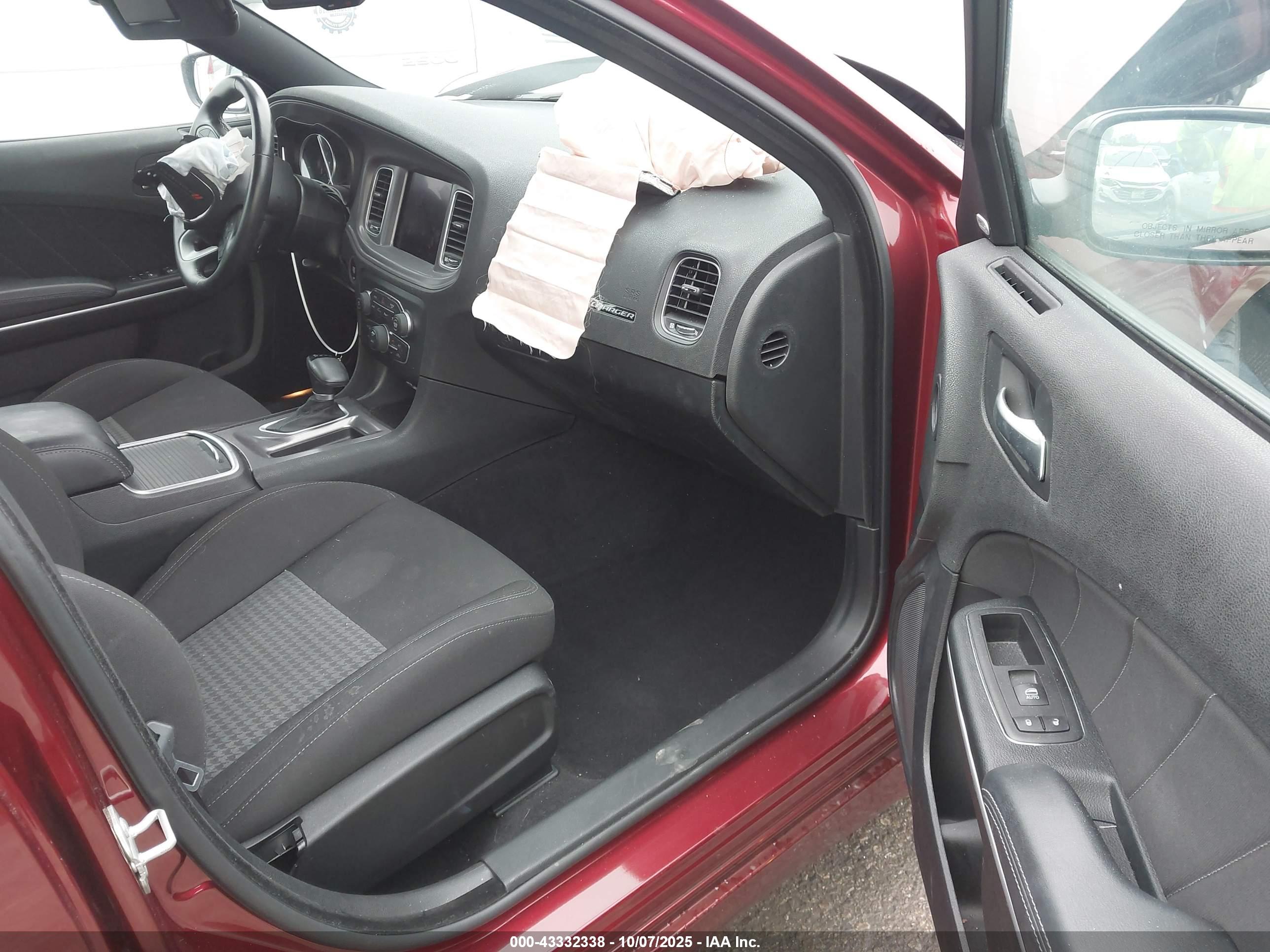 DODGE CHARGER image 5