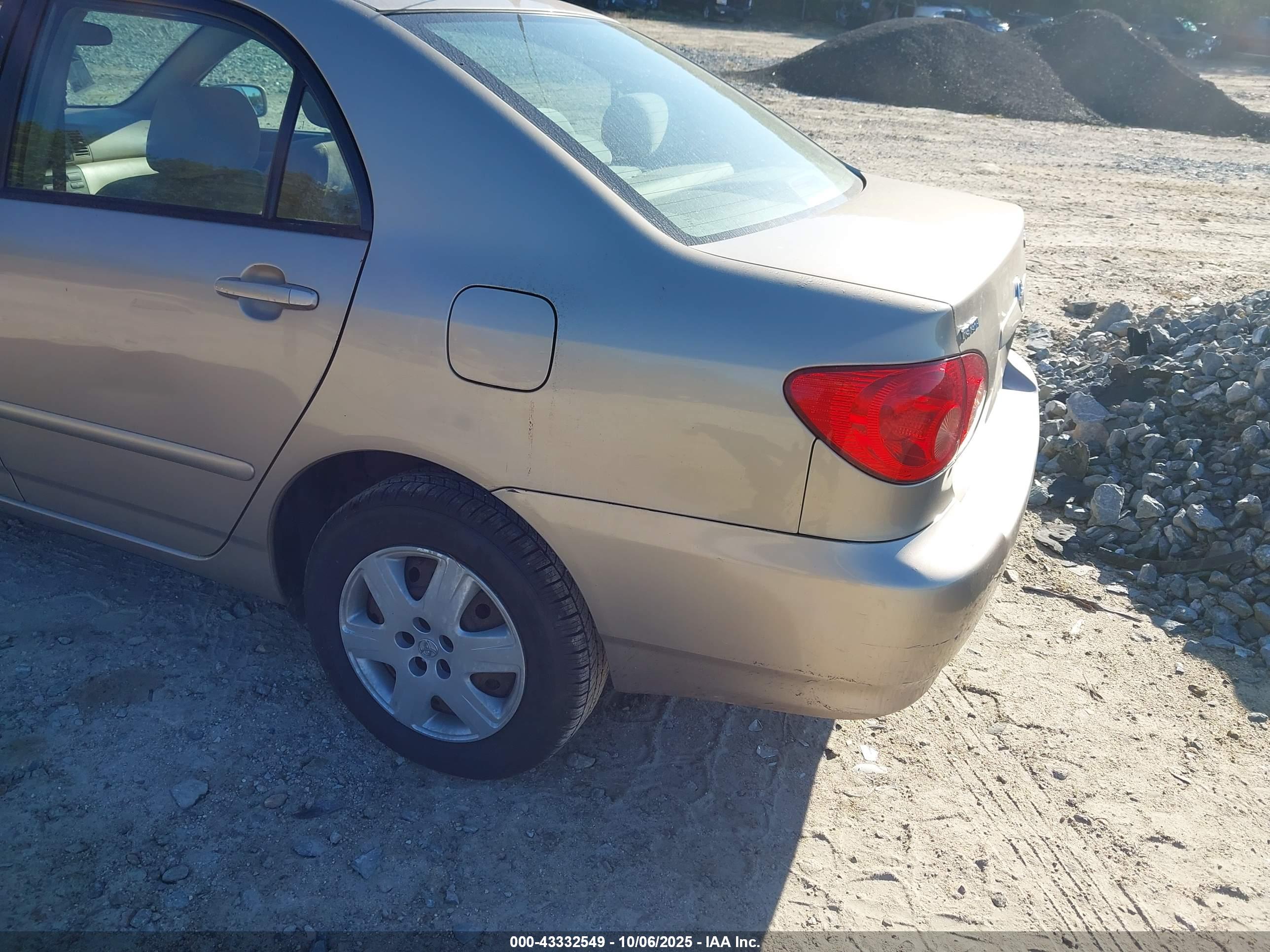 TOYOTA COROLLA image 3