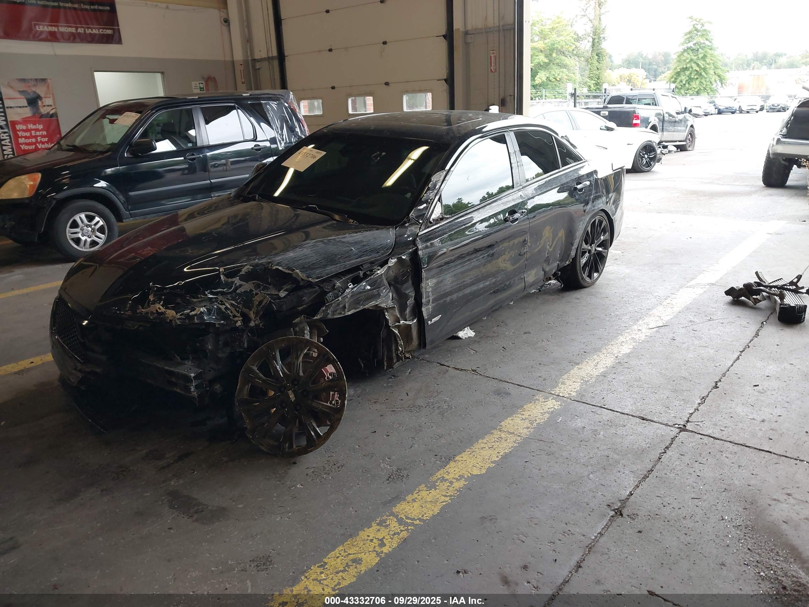 CADILLAC CT4-V image 2