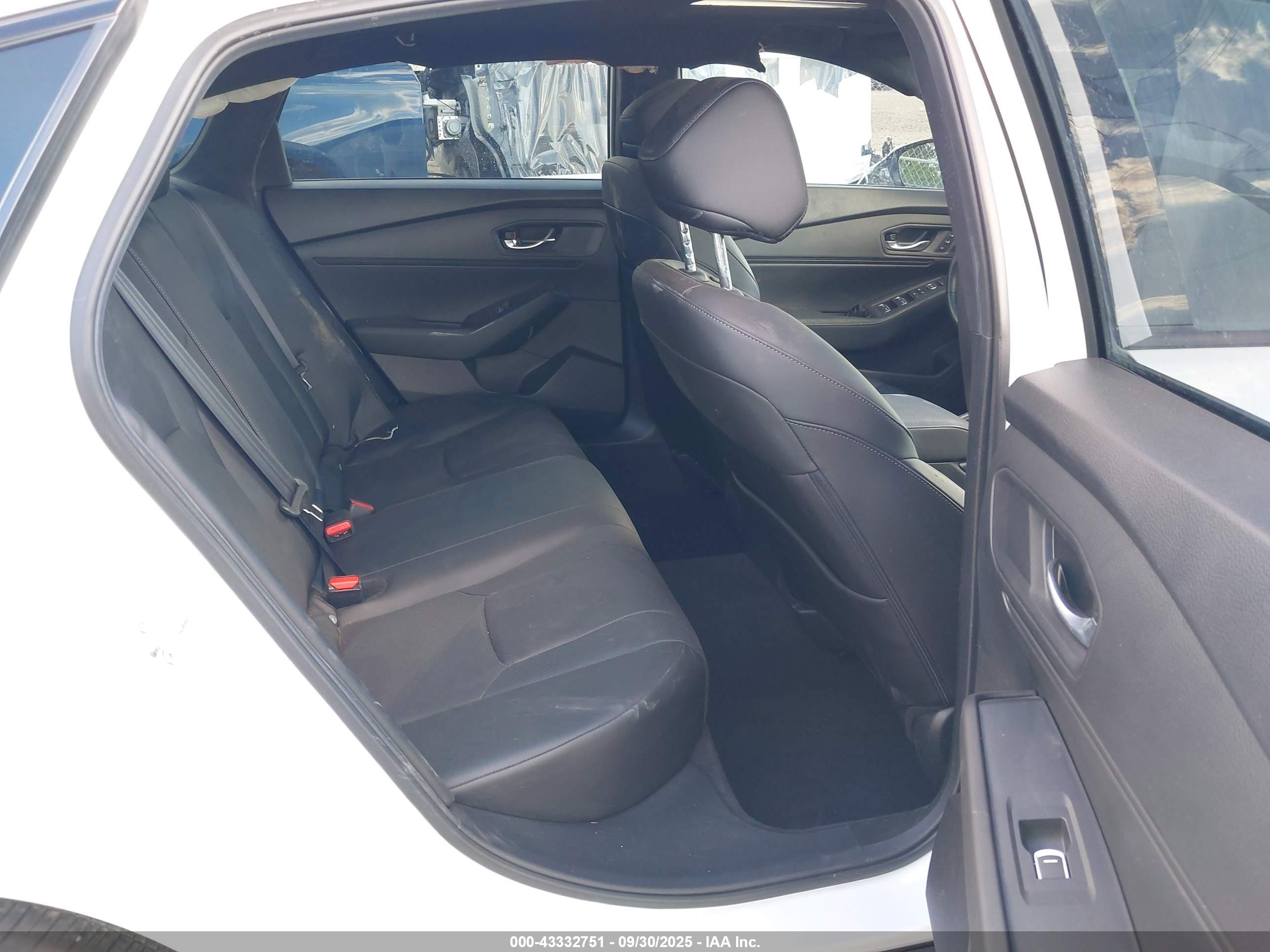 HONDA ACCORD image 8