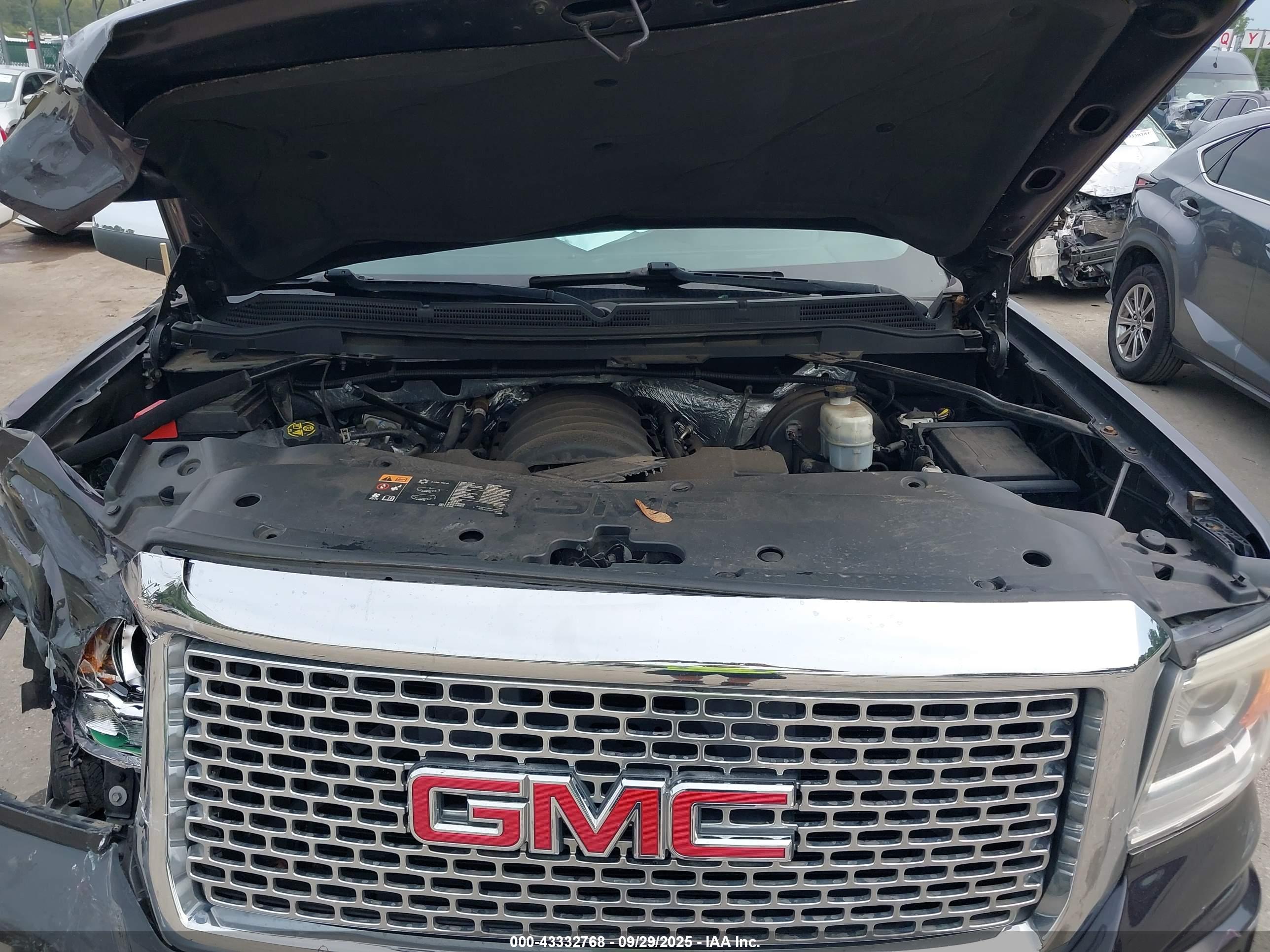 GMC SIERRA image 10