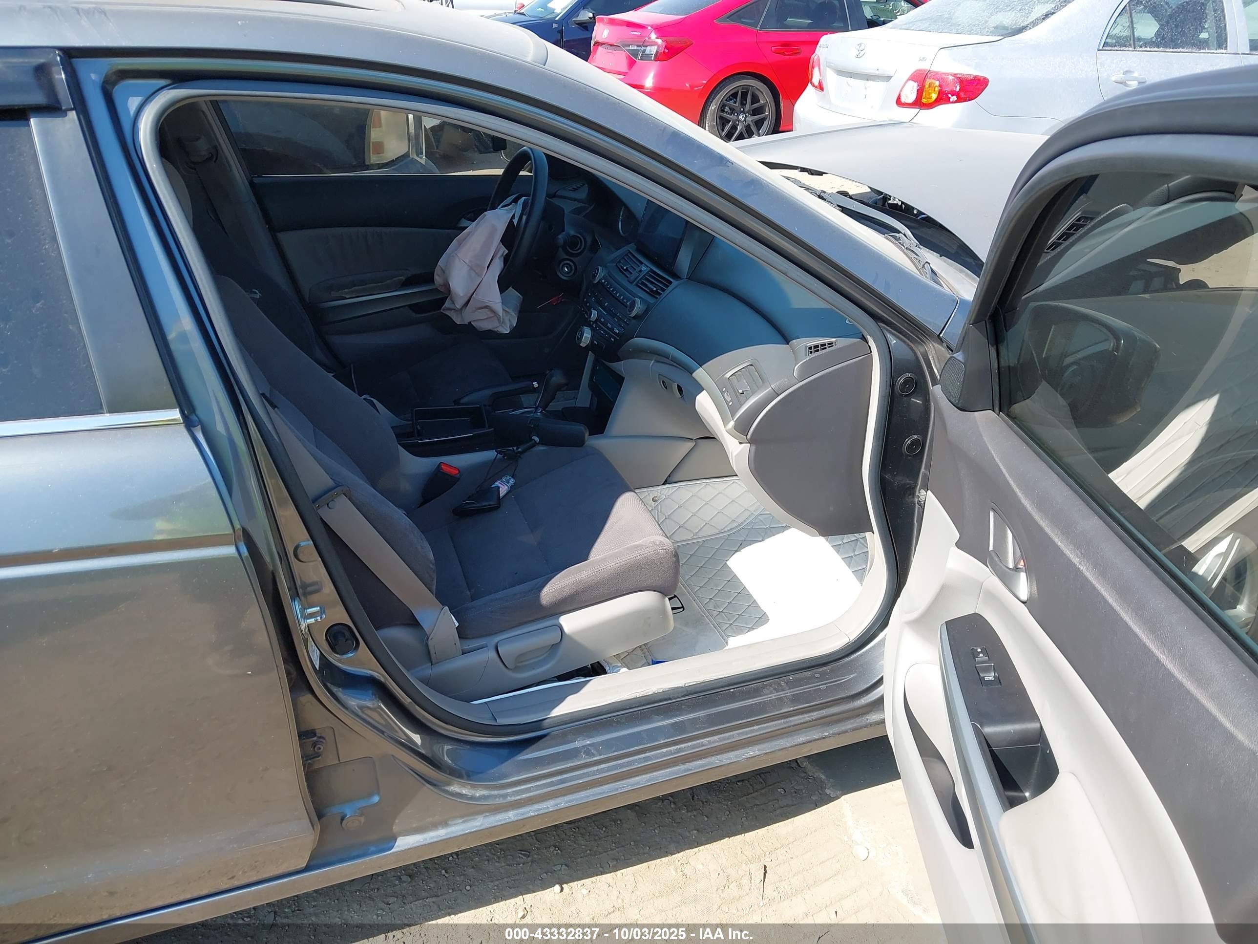 HONDA ACCORD image 5