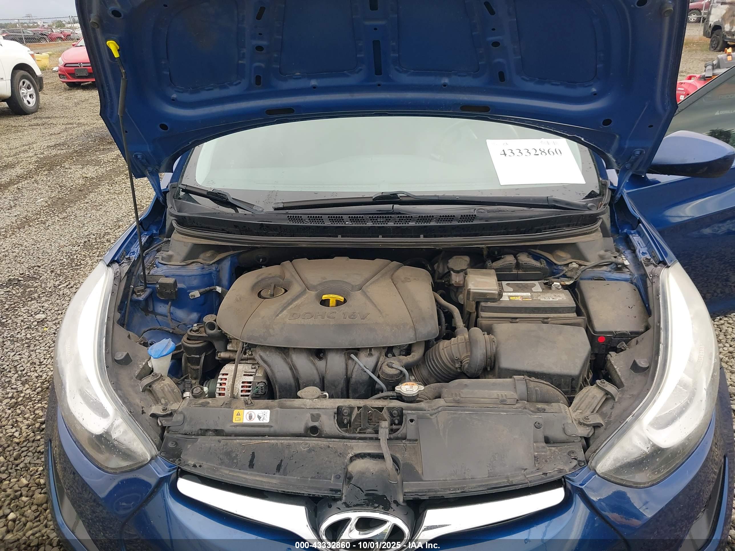 HYUNDAI ELANTRA image 10