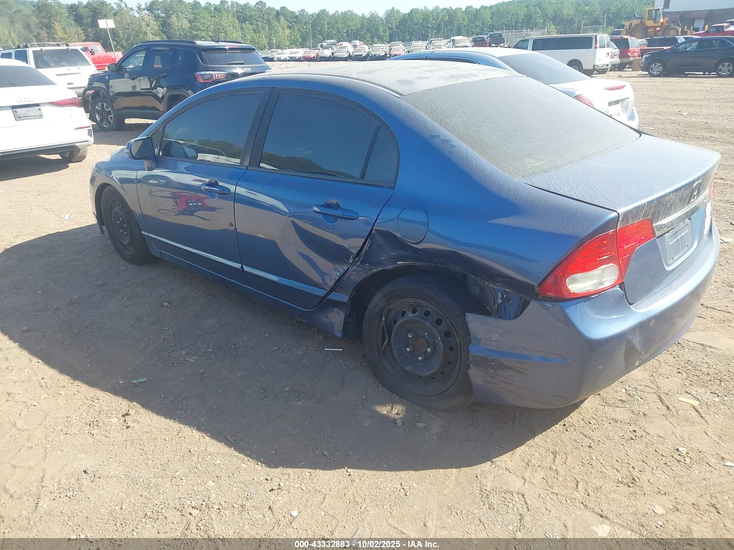 HONDA CIVIC image 3
