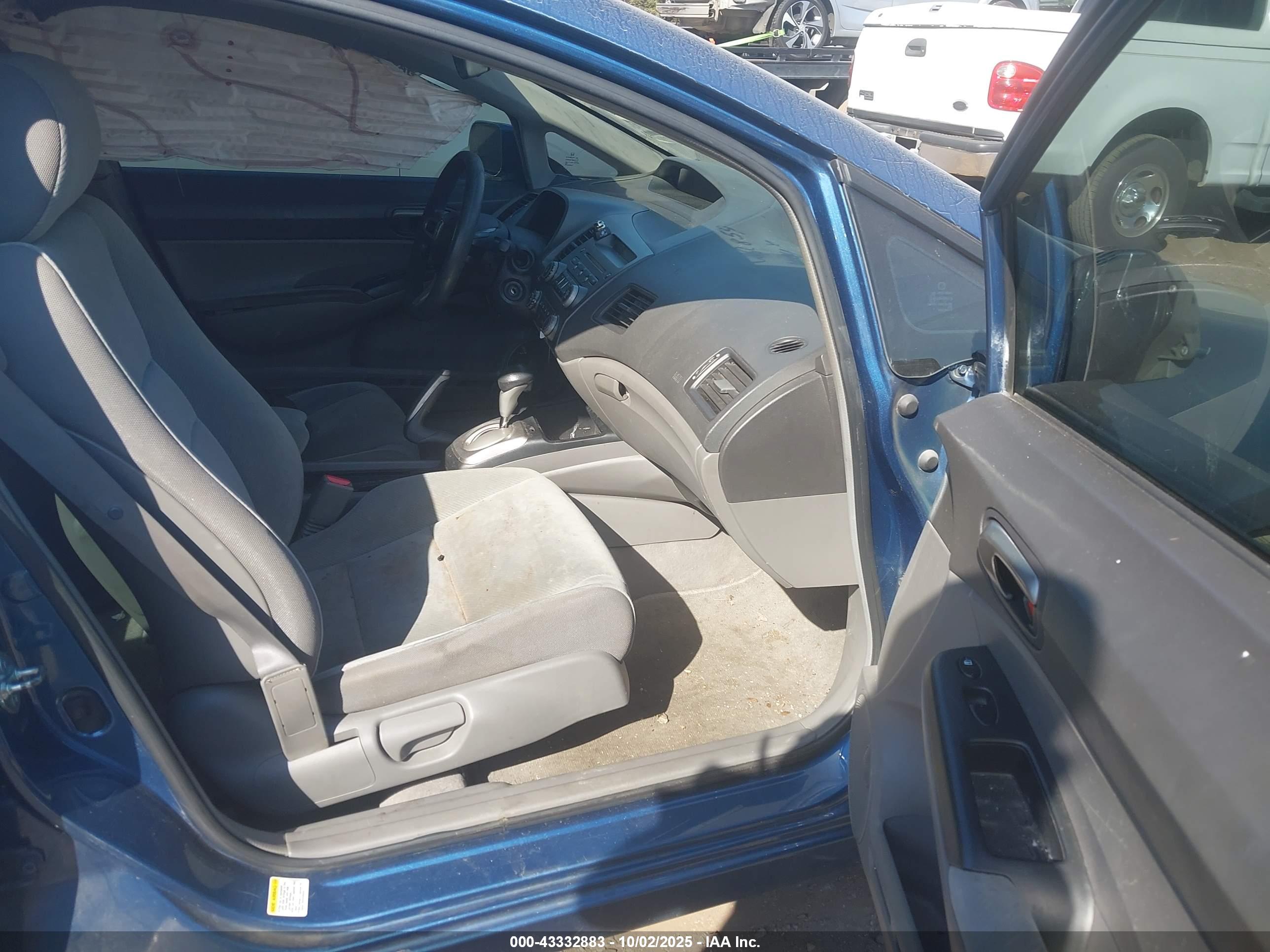 HONDA CIVIC image 5