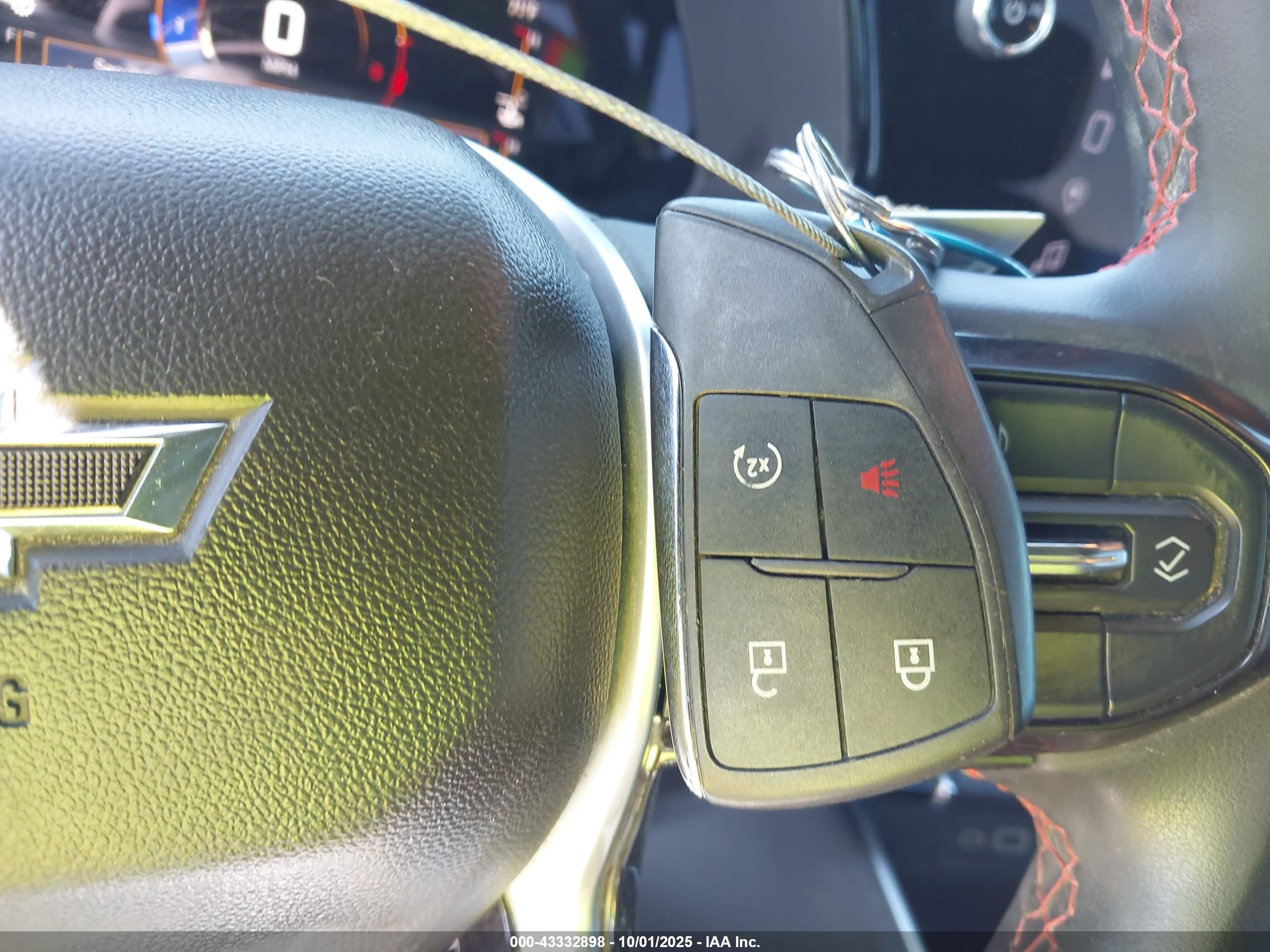 CHEVROLET COLORADO image 11
