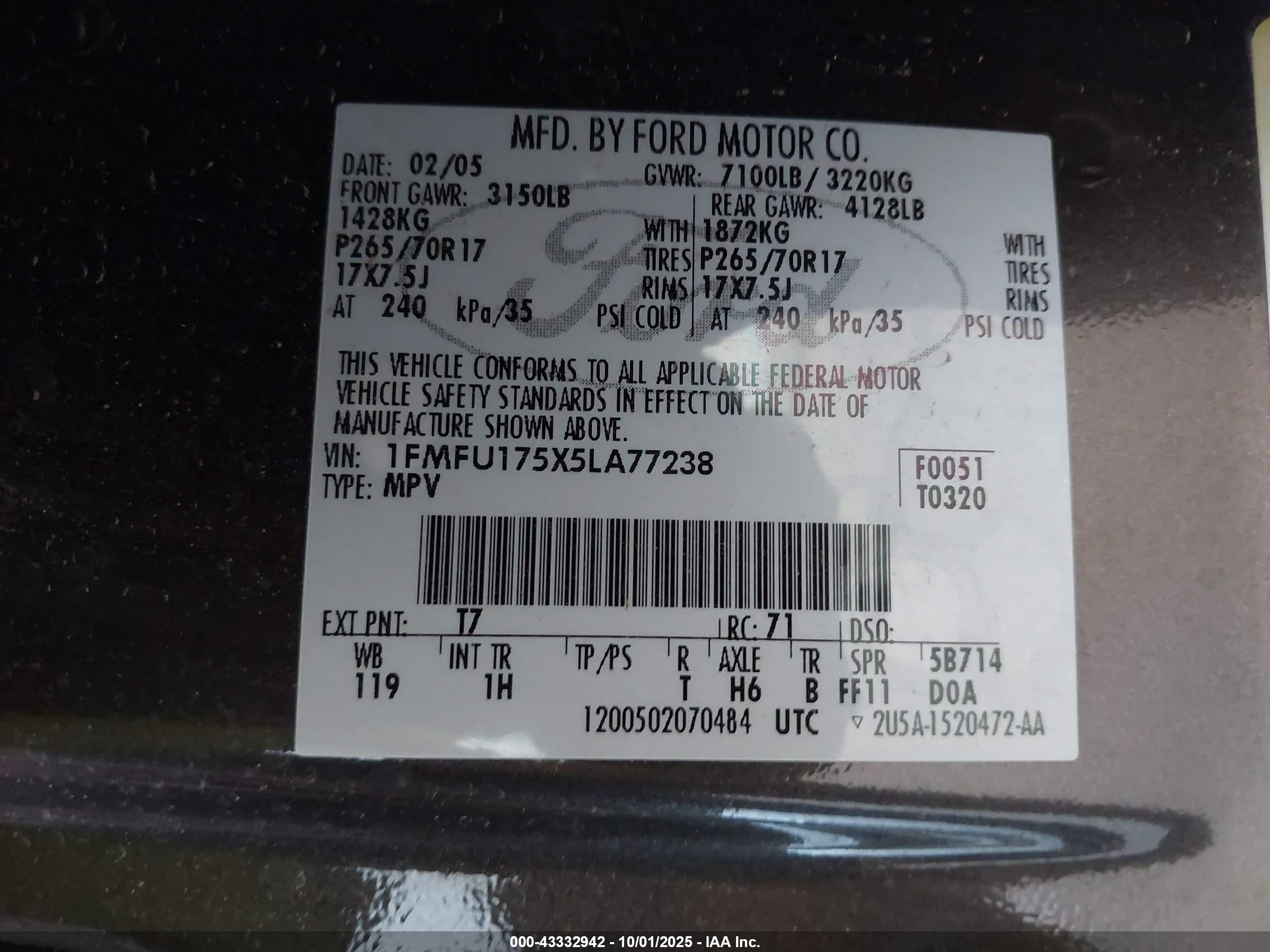 FORD EXPEDITION image 9