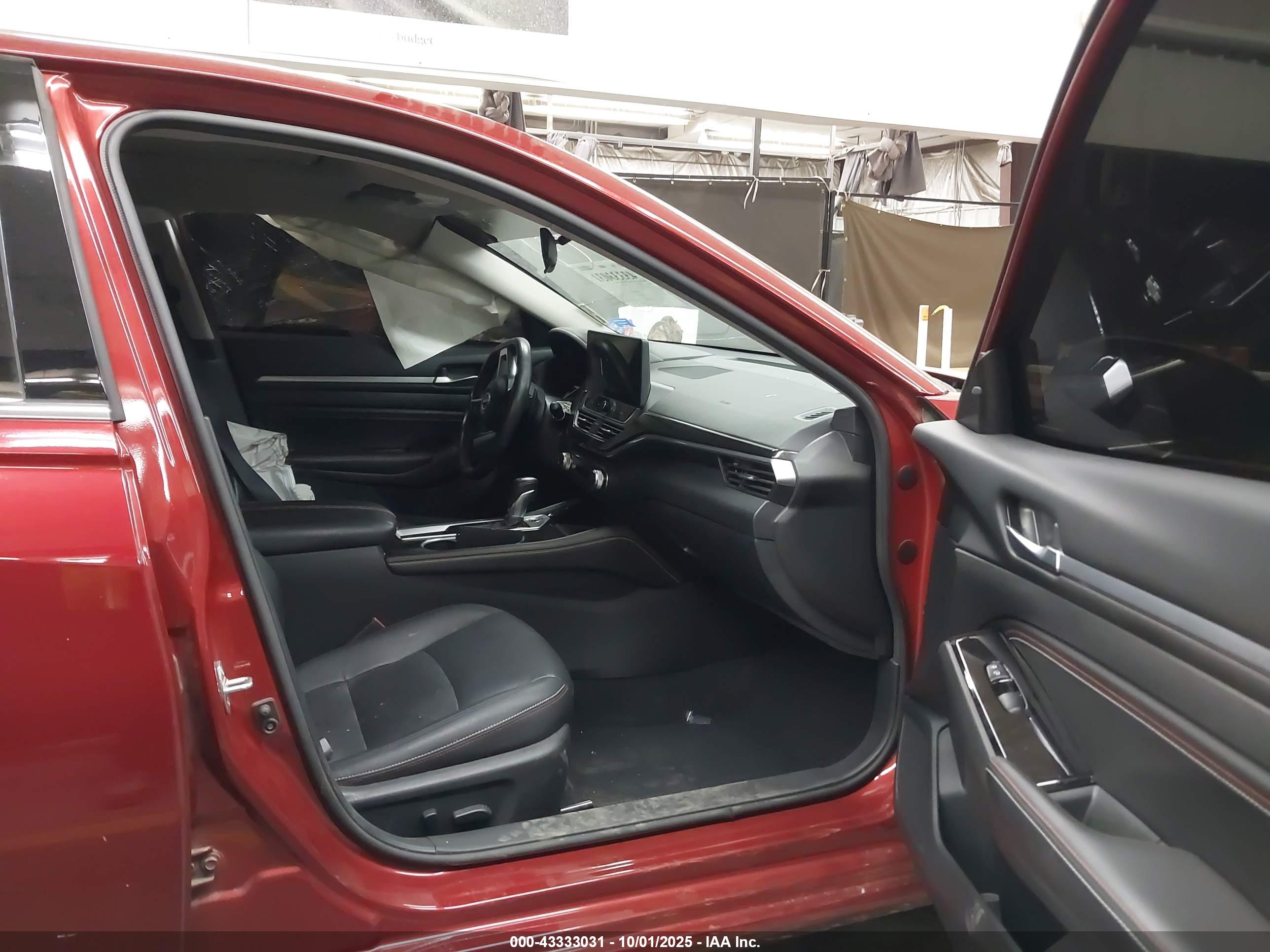 NISSAN ALTIMA image 5