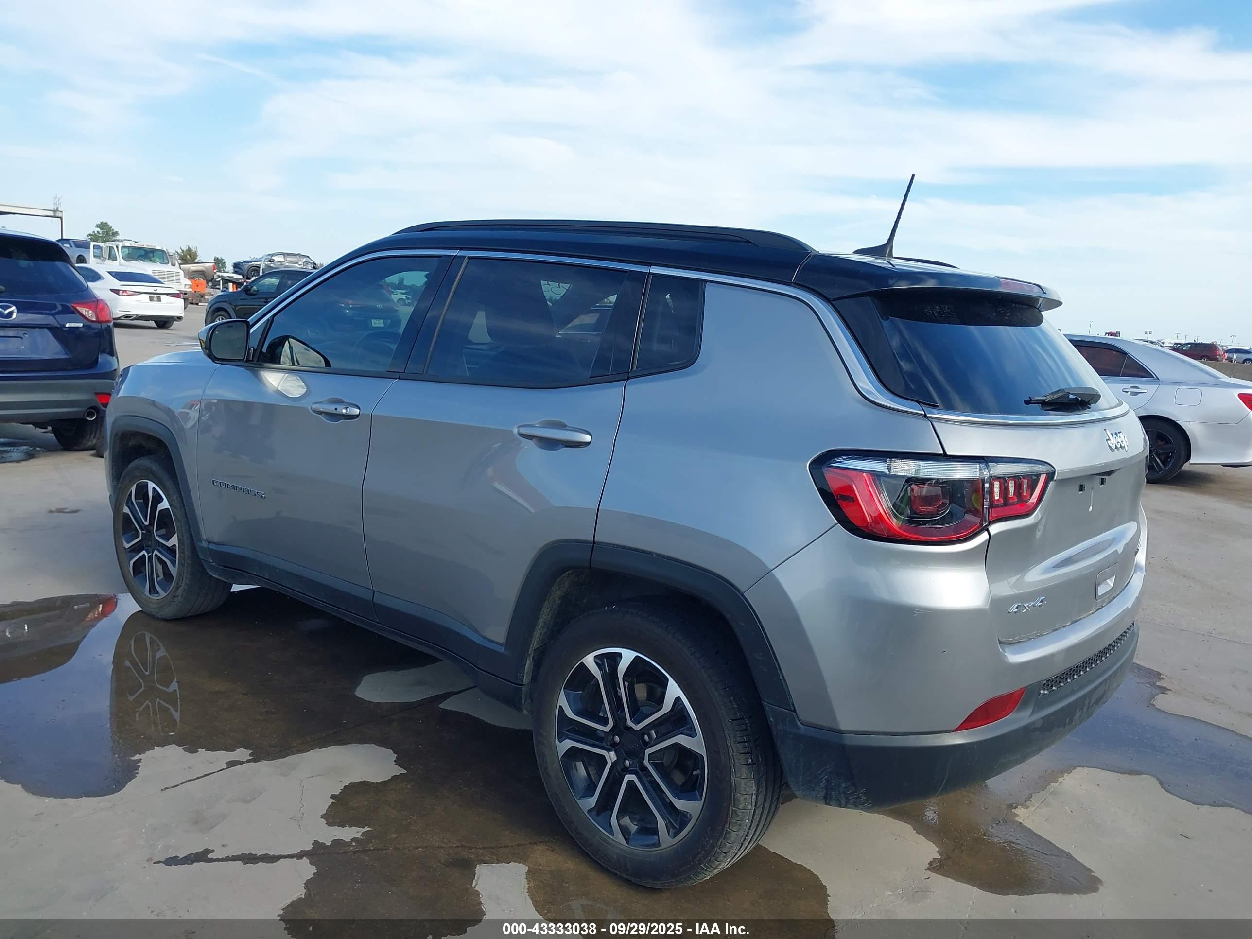 JEEP COMPASS image 3