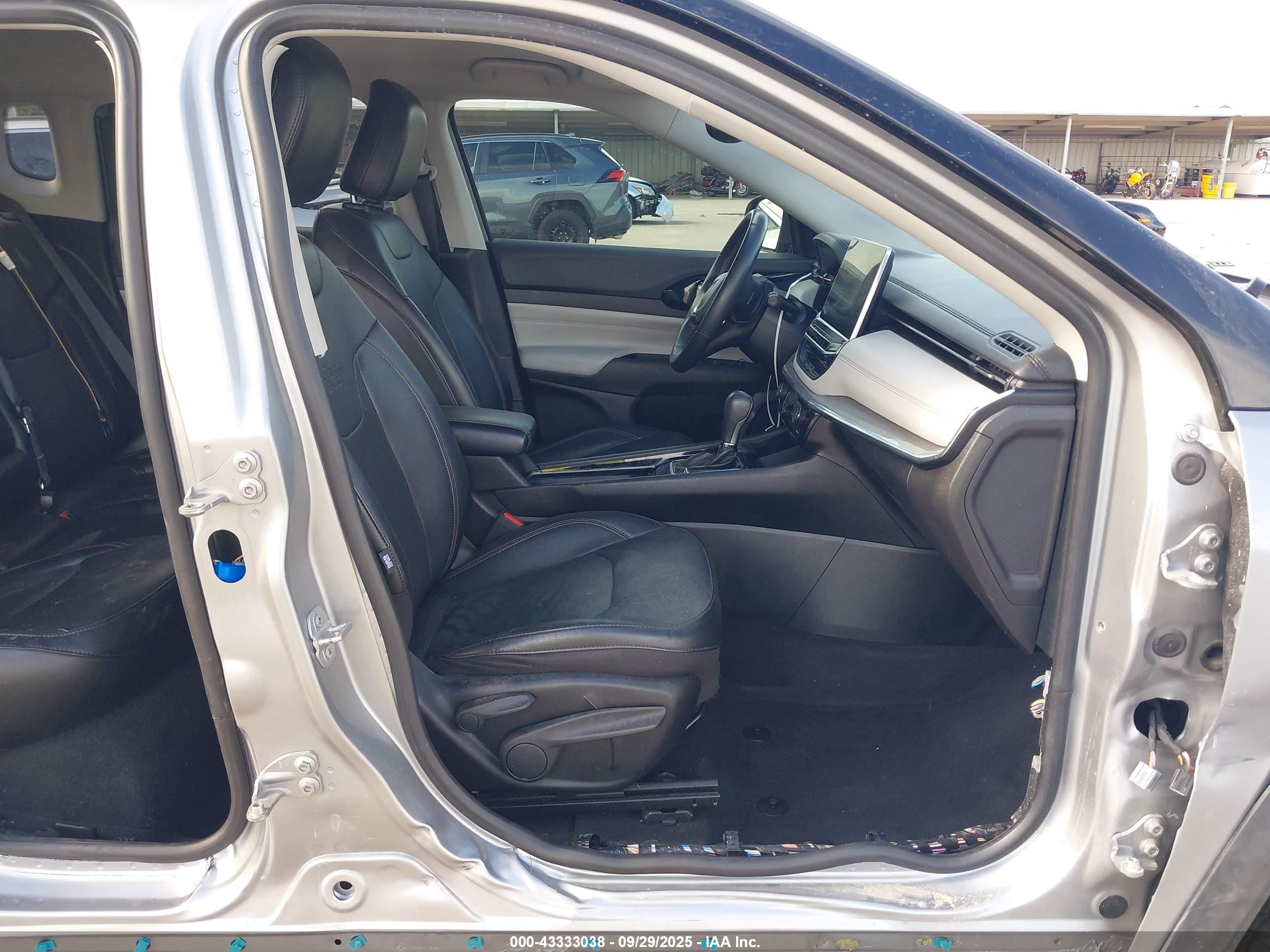 JEEP COMPASS image 5