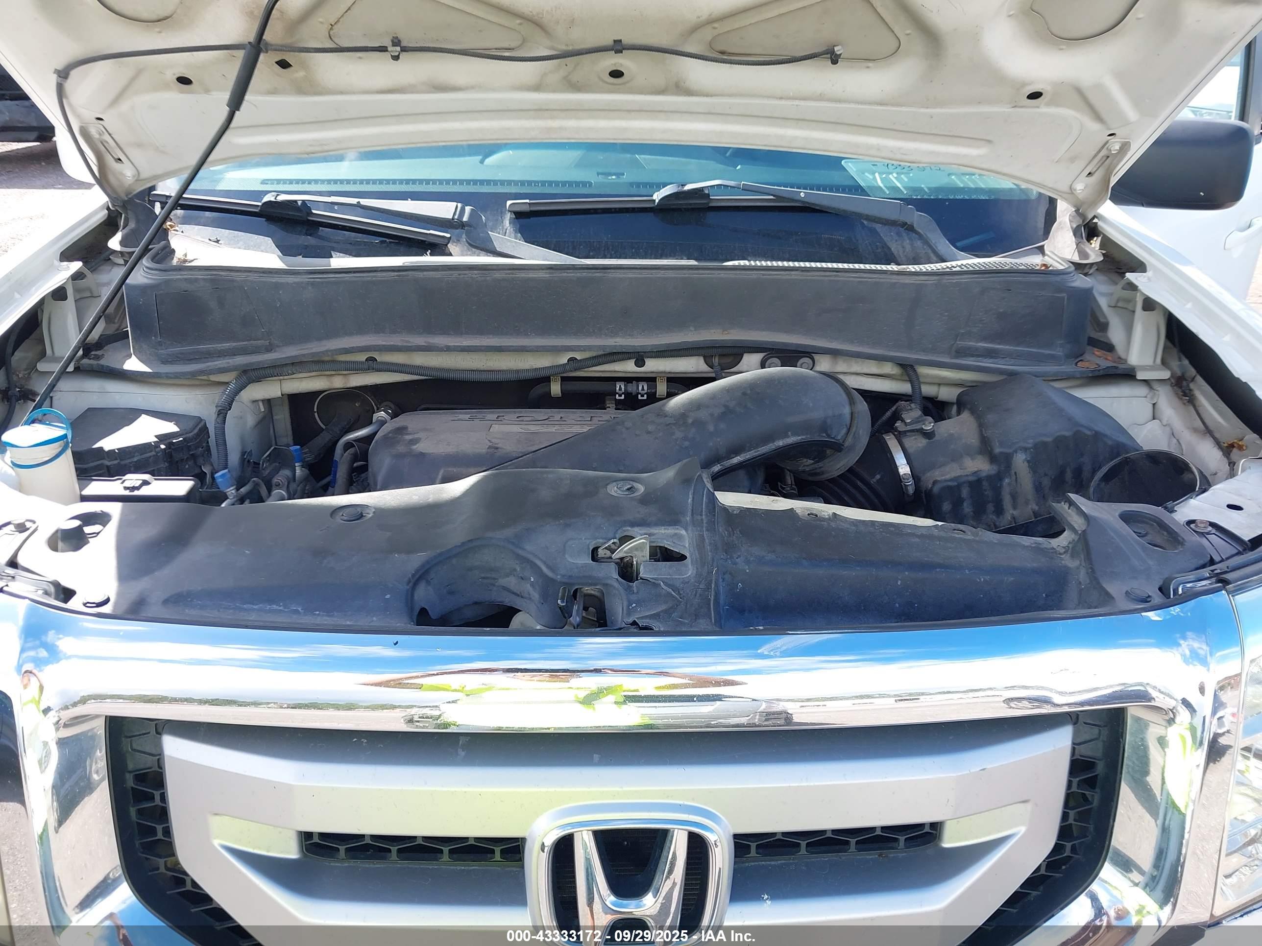 HONDA PILOT image 10