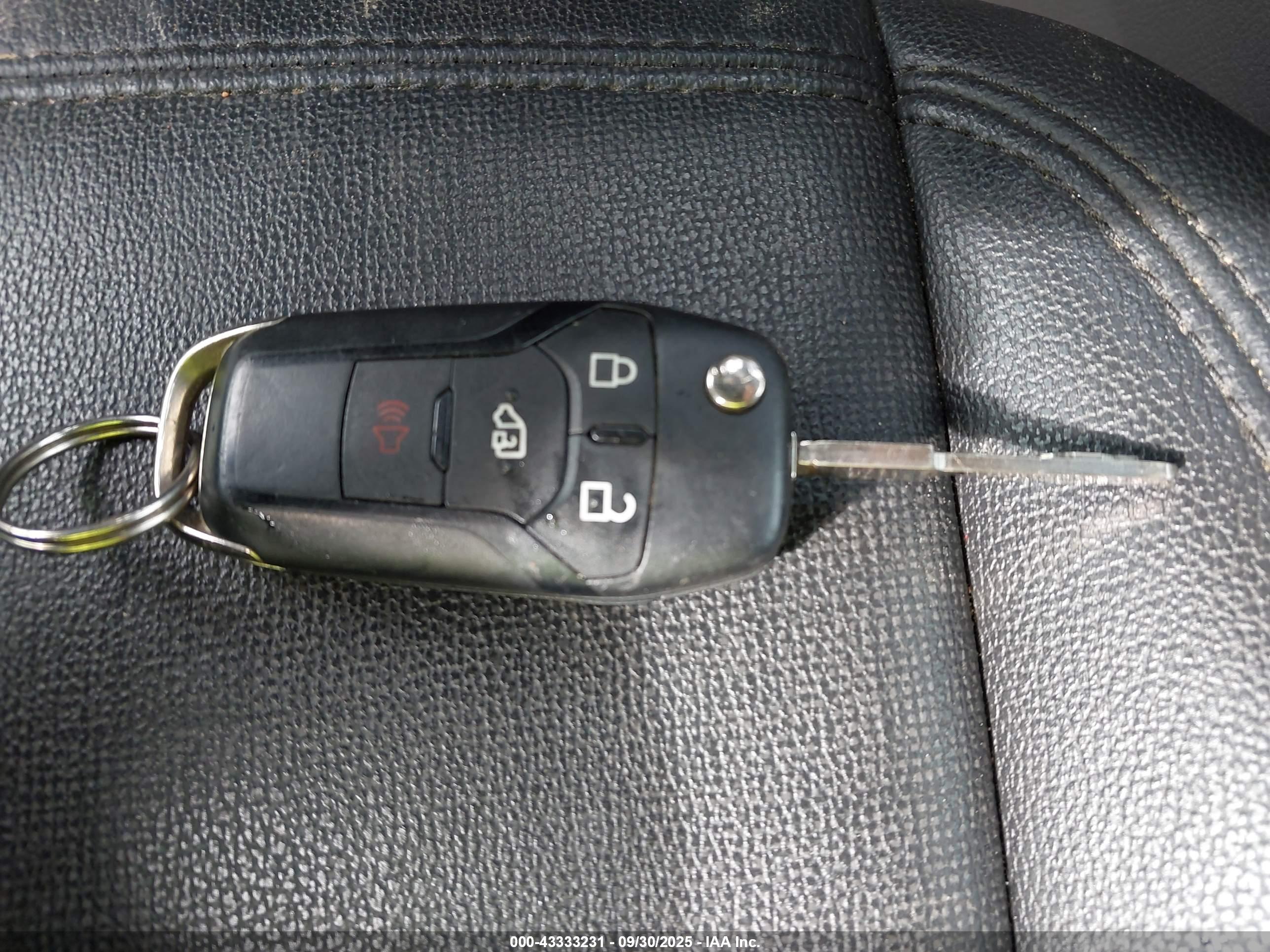 FORD TRANSIT image 11