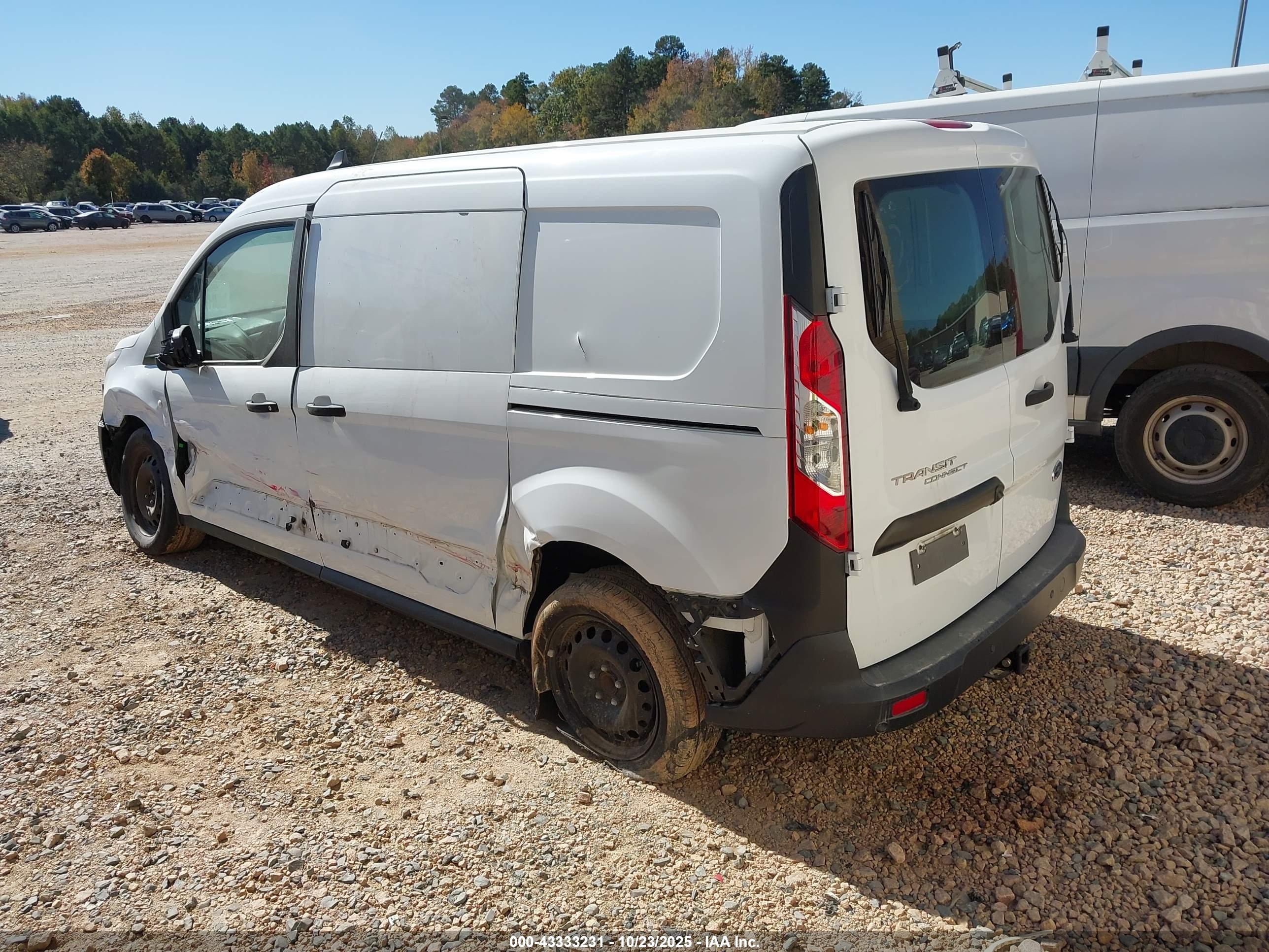 FORD TRANSIT image 3