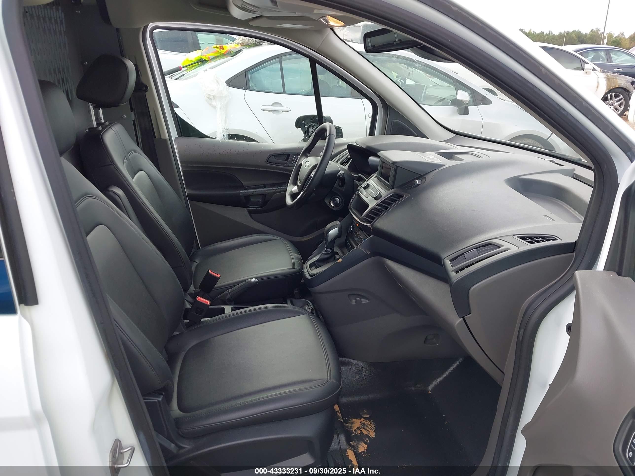 FORD TRANSIT image 5