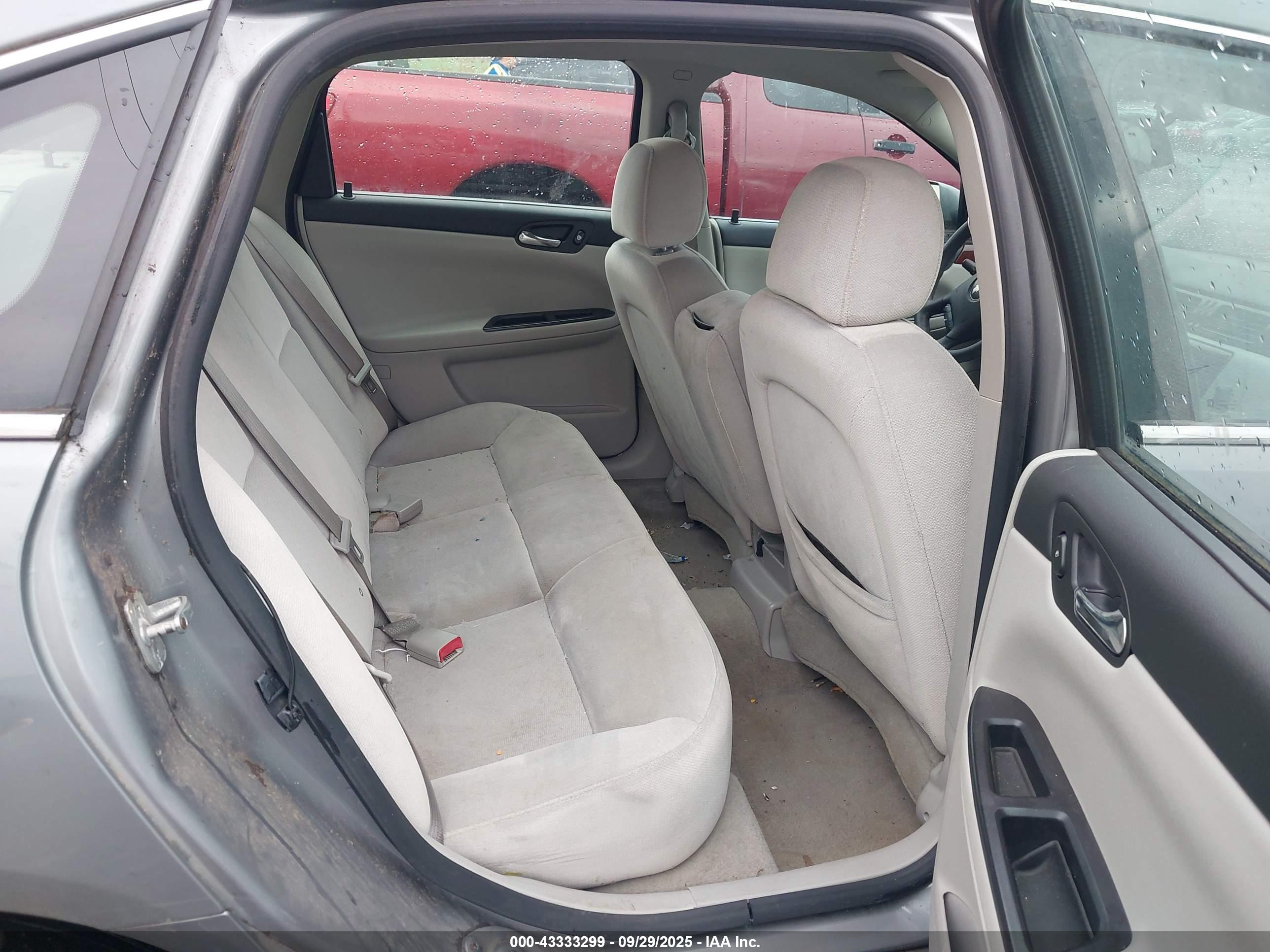 CHEVROLET IMPALA image 8