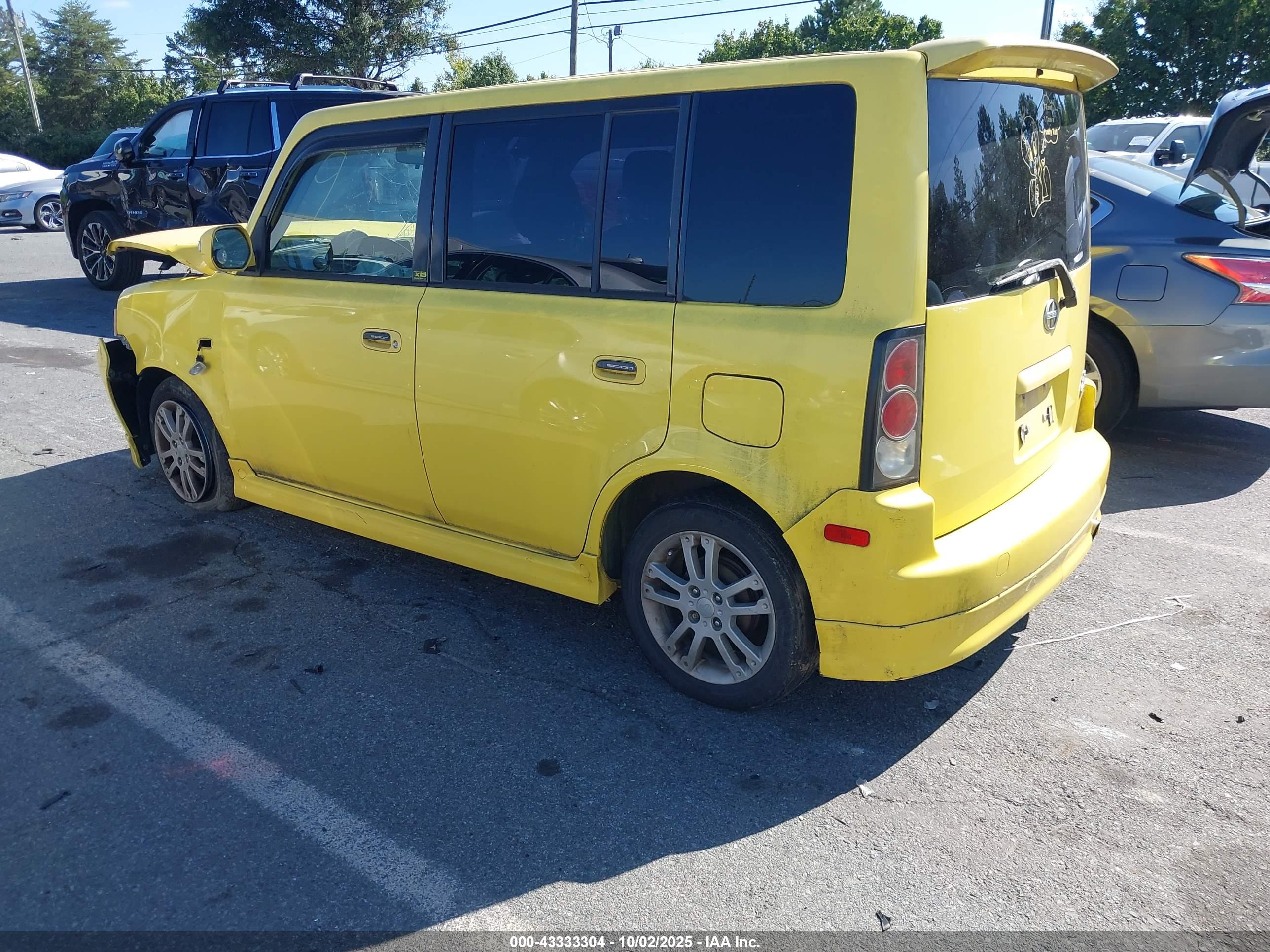 SCION XB image 3