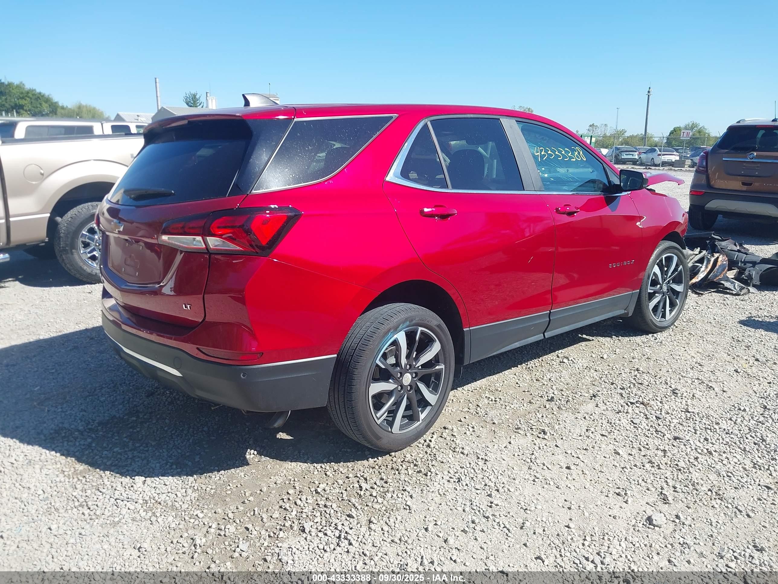 CHEVROLET EQUINOX image 4