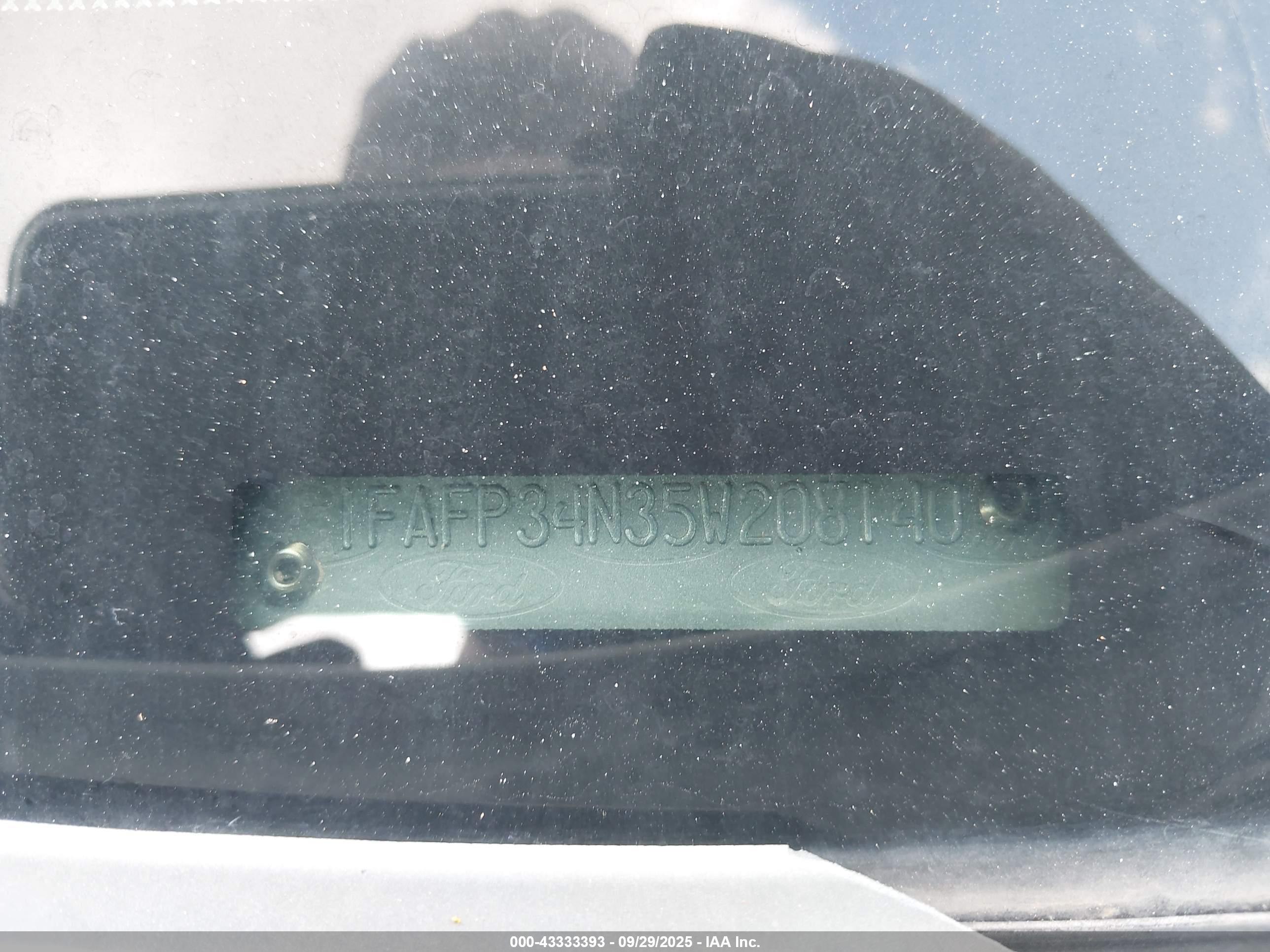 FORD FOCUS image 9