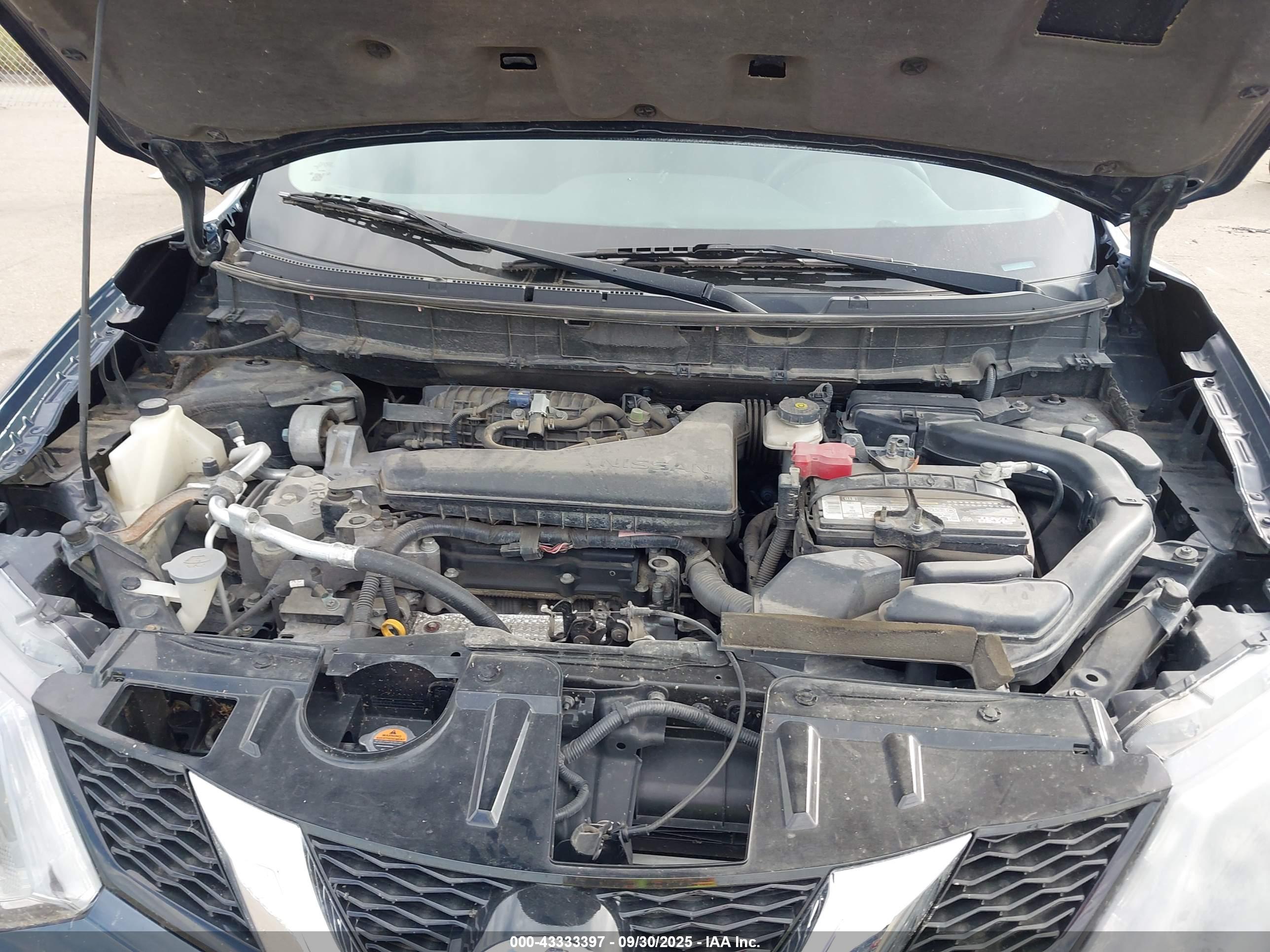 NISSAN ROGUE image 10