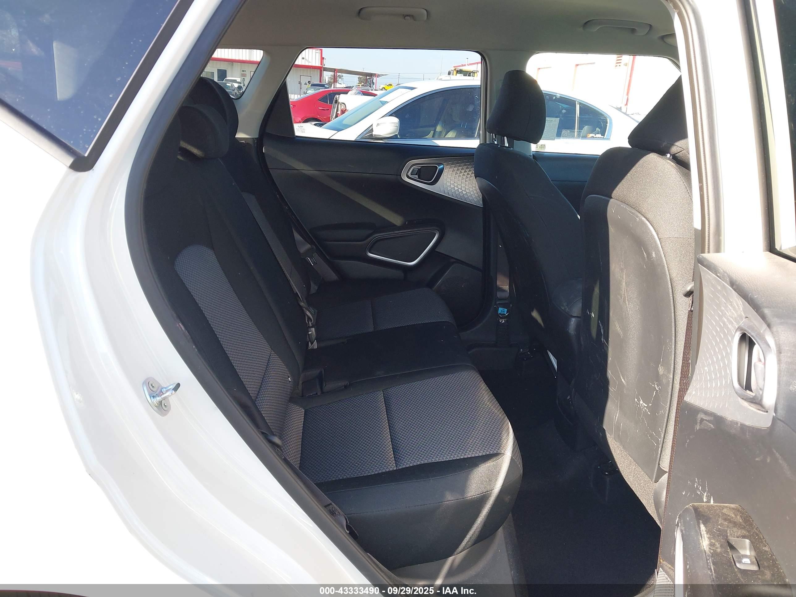 KIA SOUL image 8