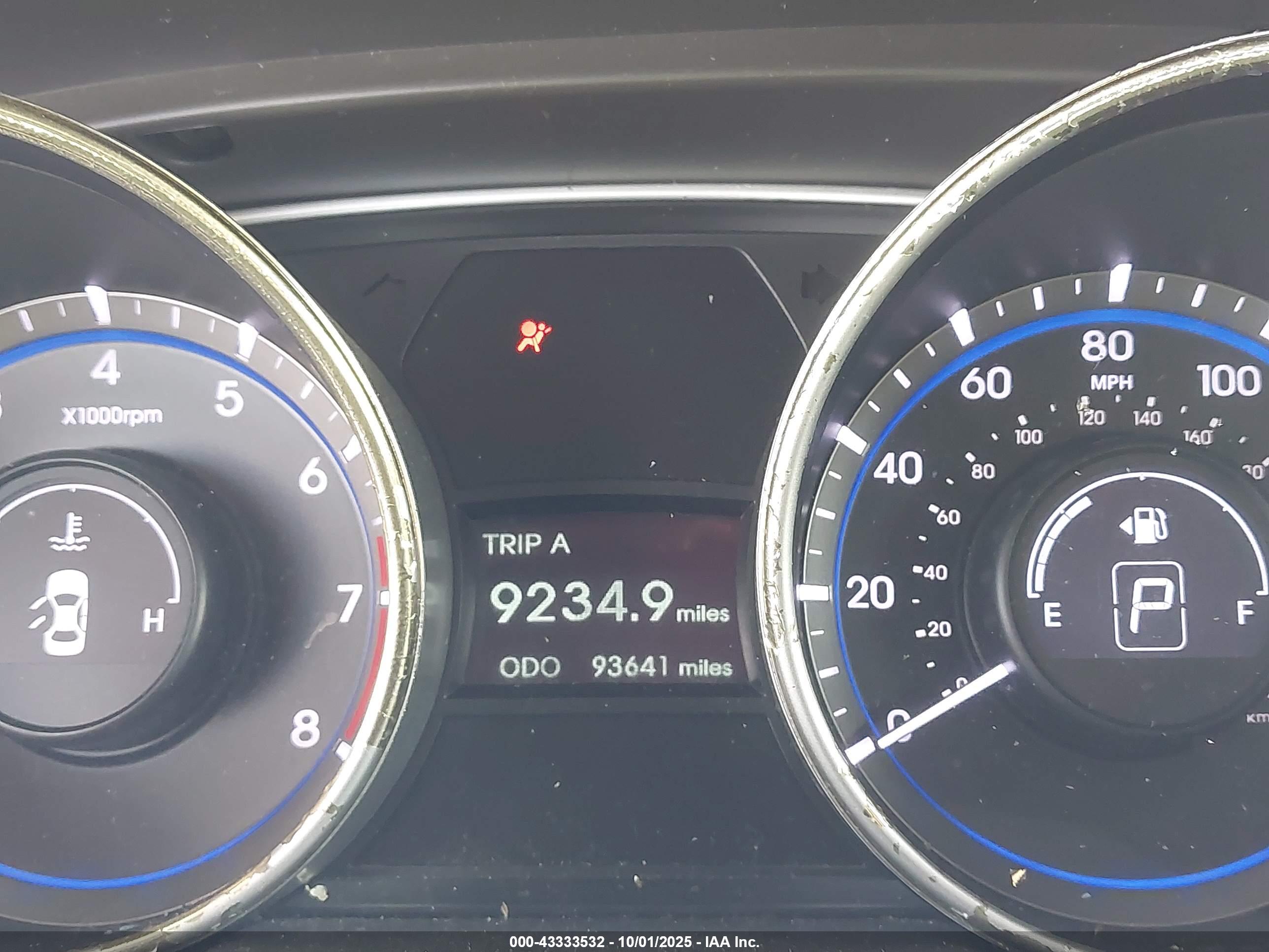 HYUNDAI SONATA image 7